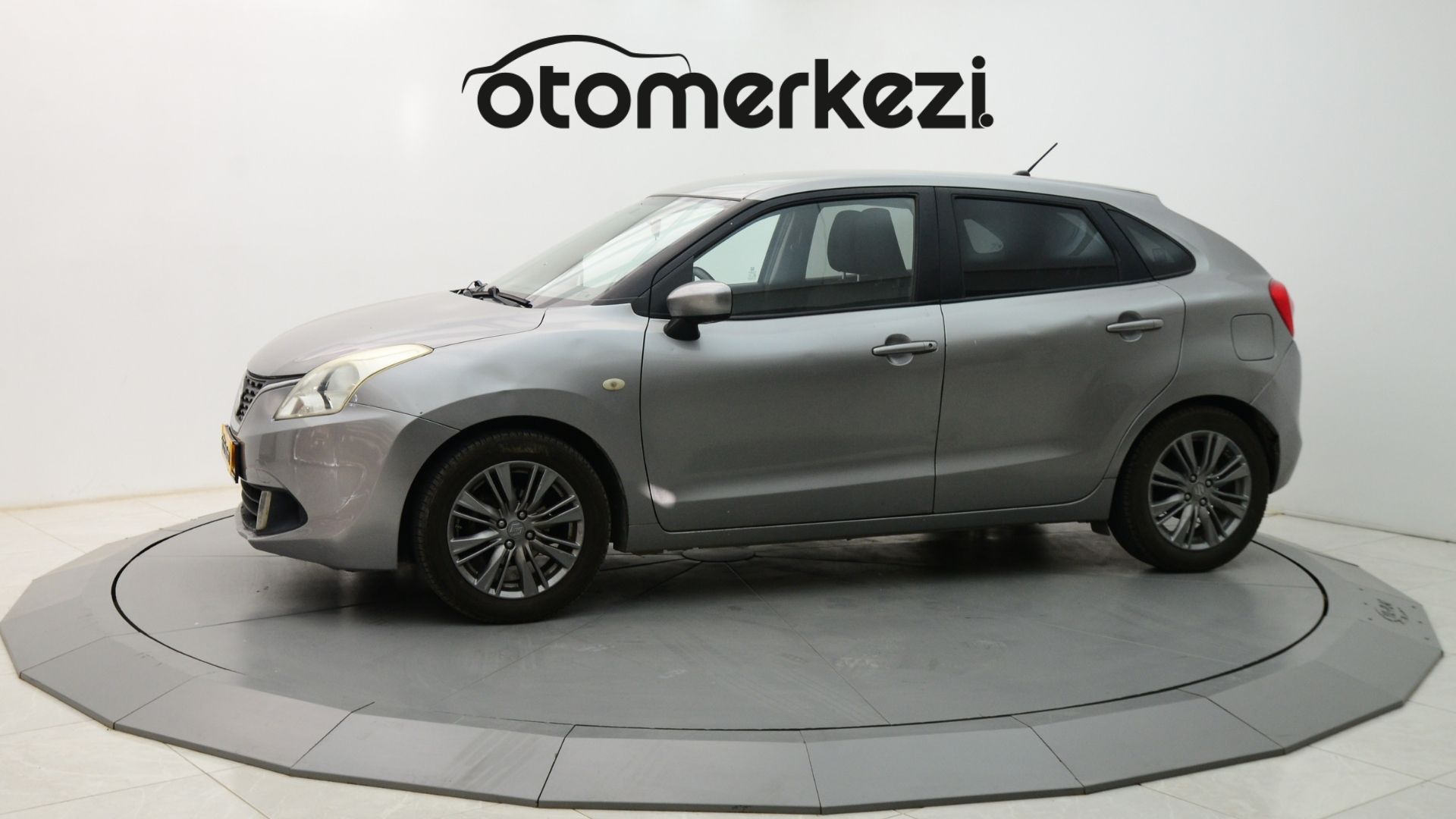 SUZUKI BALENO 10