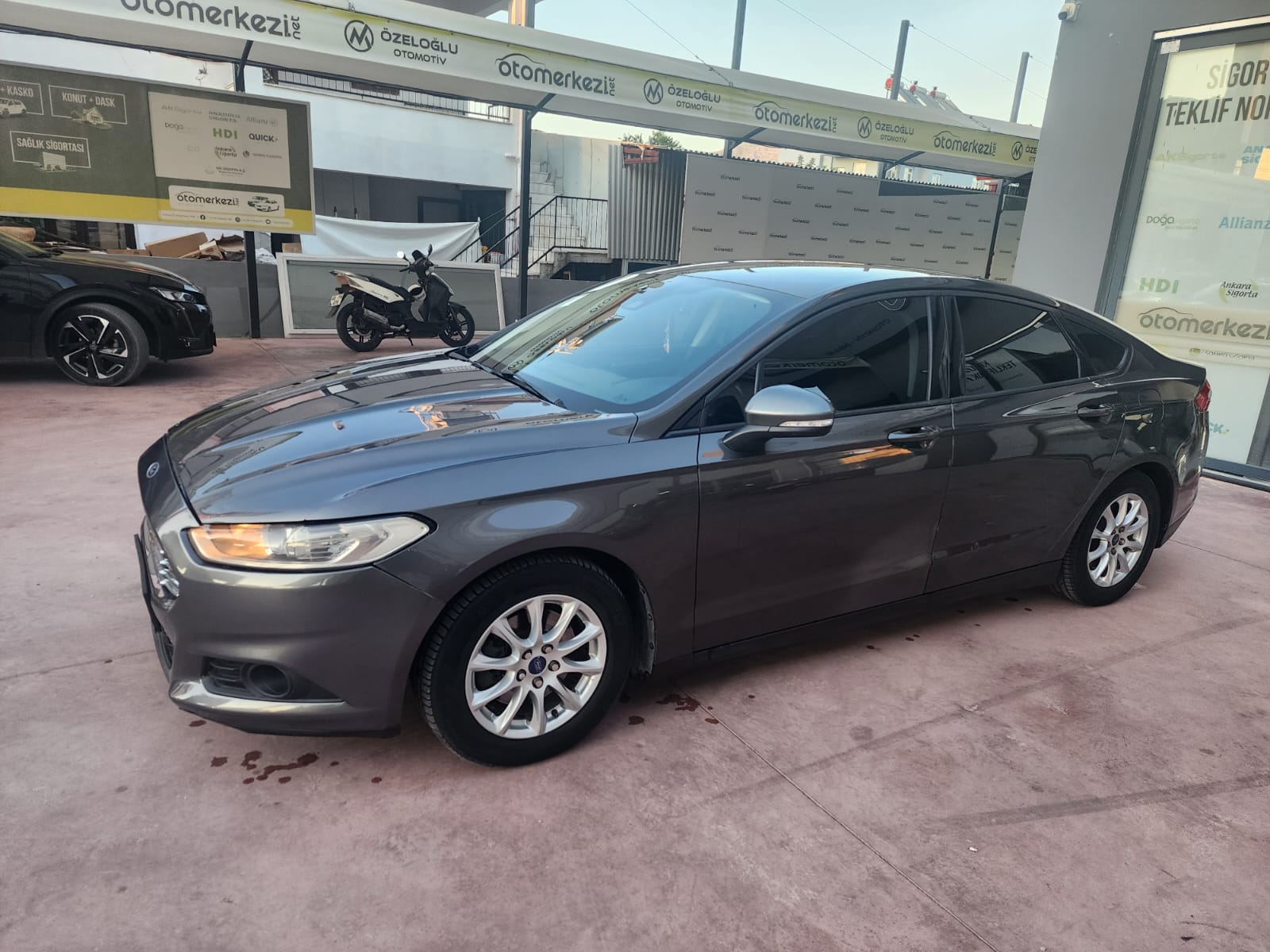 FORD MONDEO 13