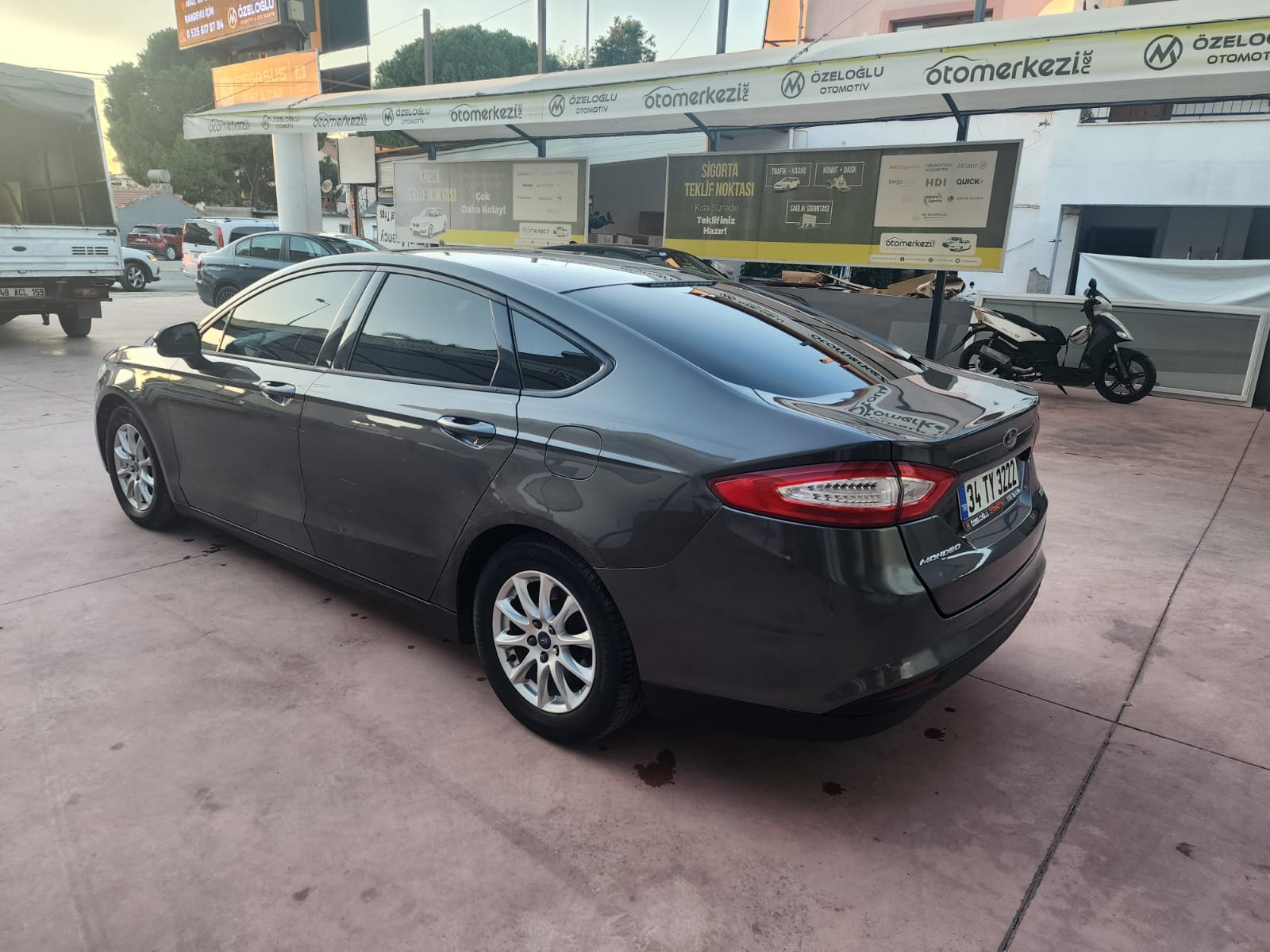 FORD MONDEO 15