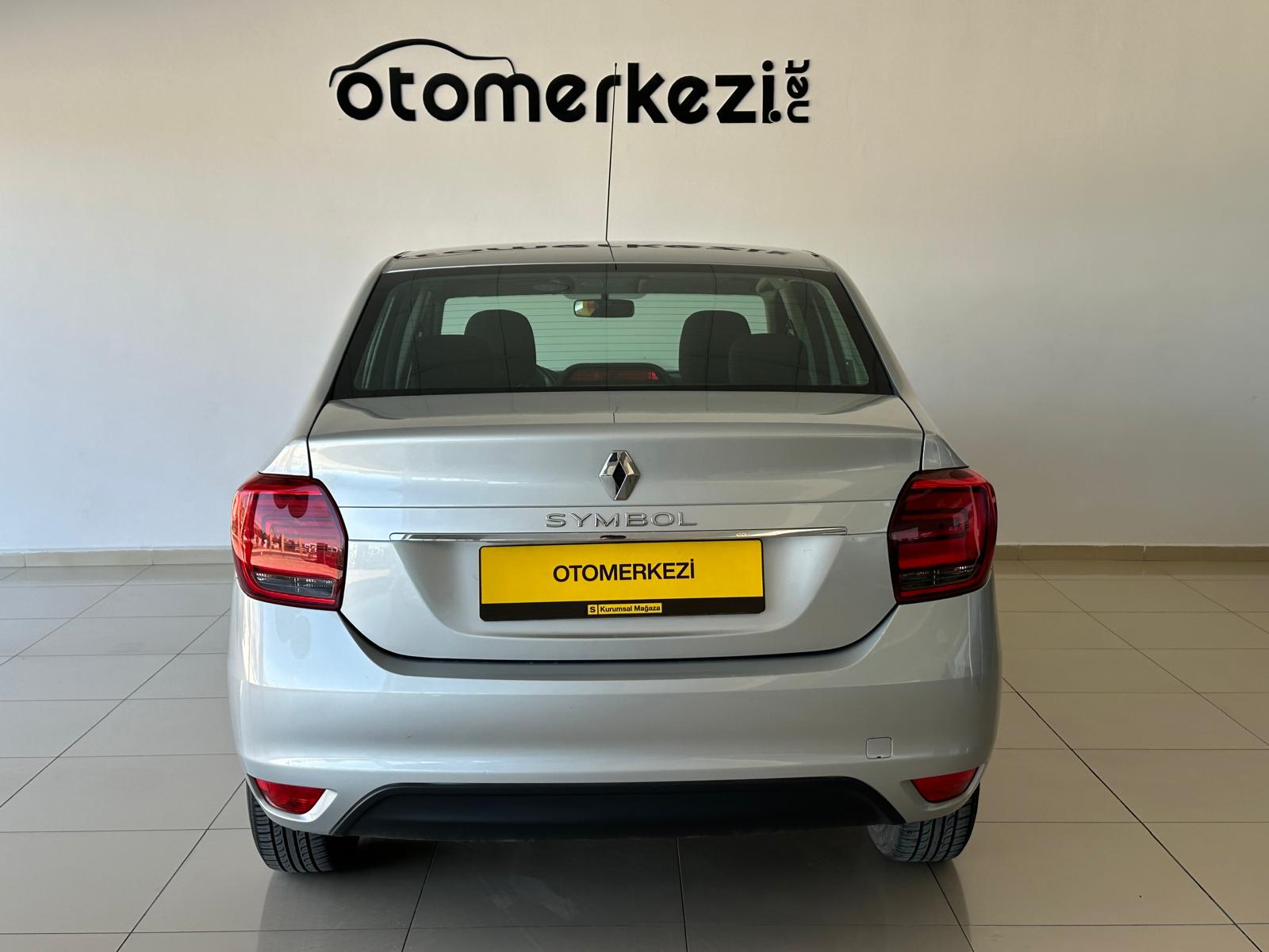 RENAULT SYMBOL 2