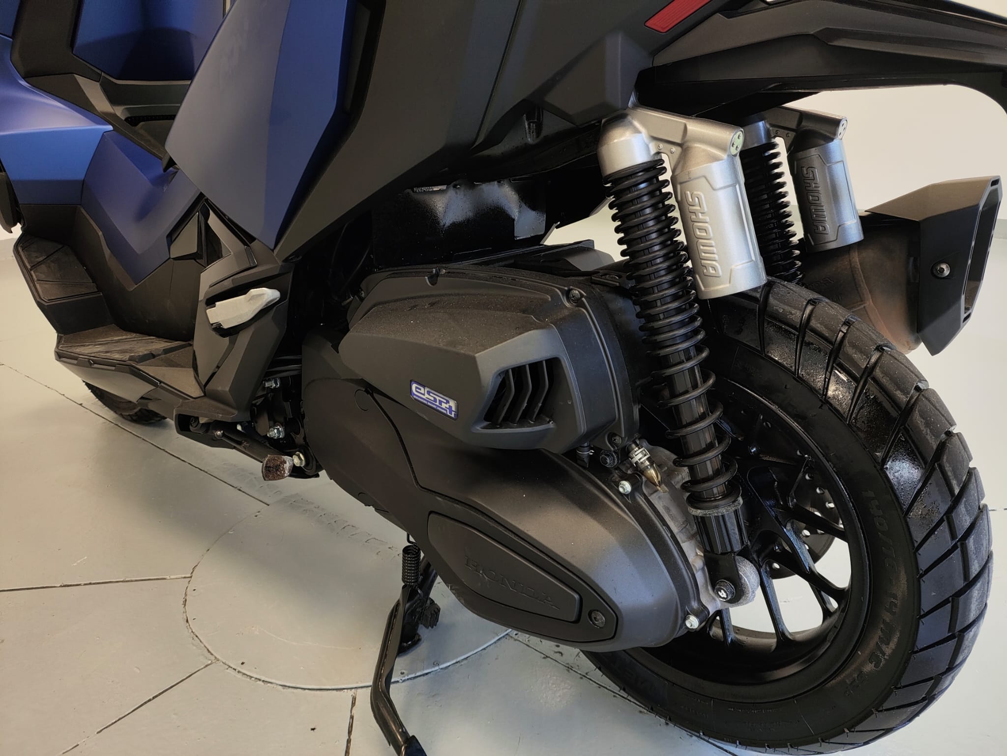 MOTORSIKLET HONDA 16