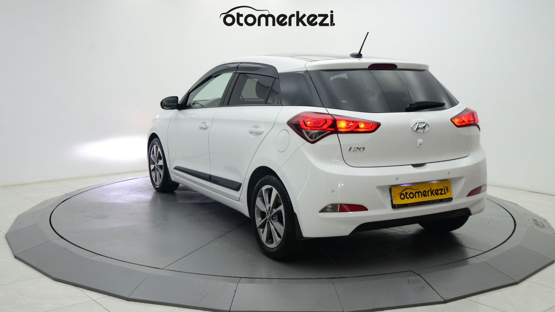 HYUNDAI i20 7