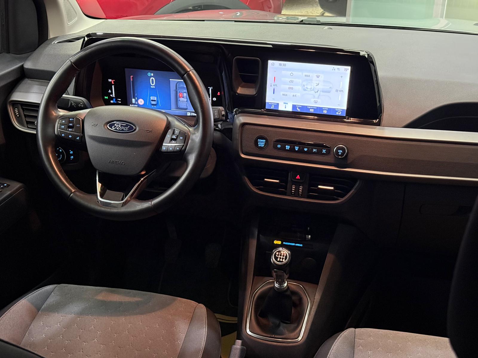 FORD TOURNEOCOURIER 20