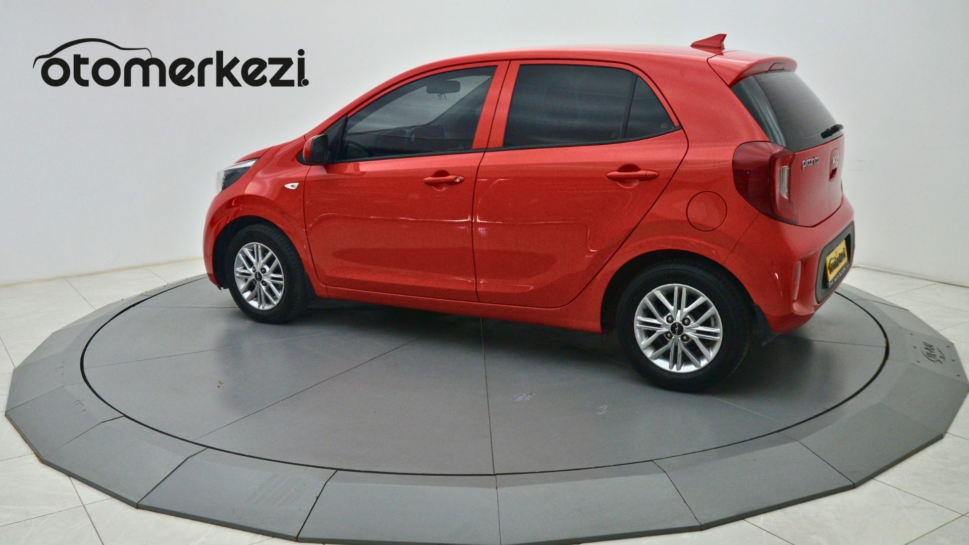 KIA PICANTO 4