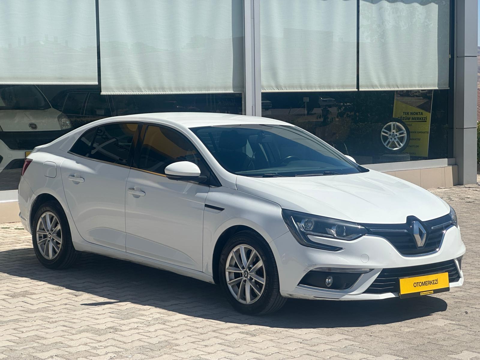 RENAULT MEGANE 3