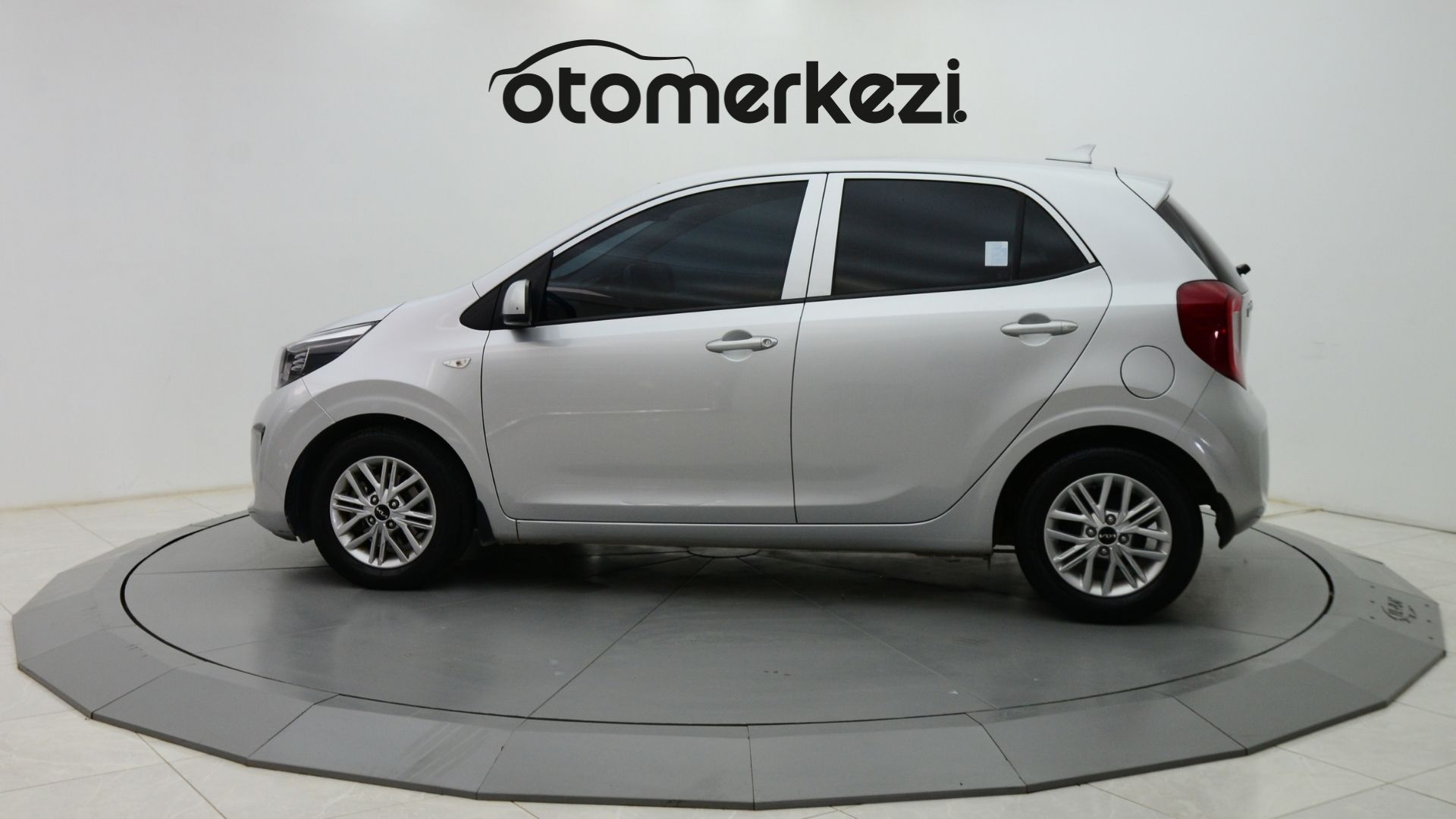 KIA PICANTO 5