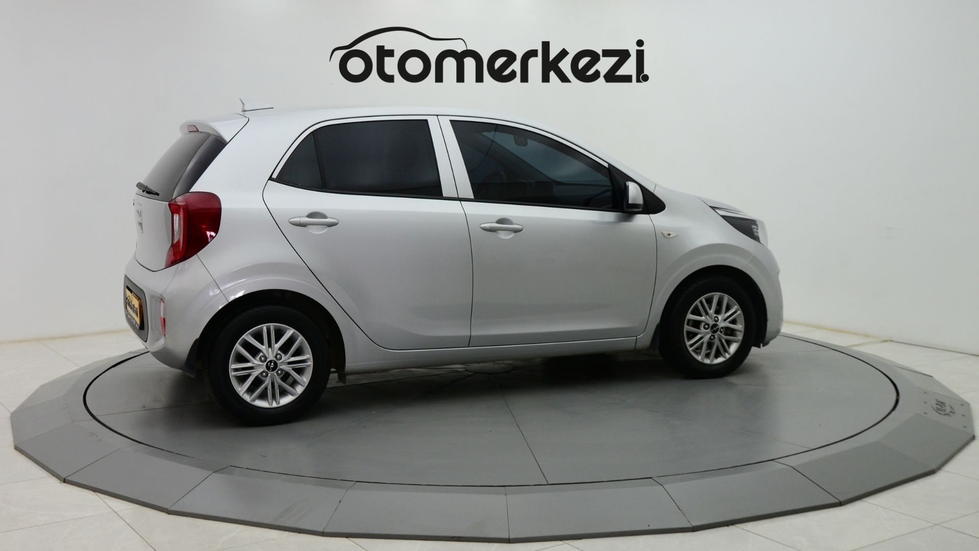 KIA PICANTO 10