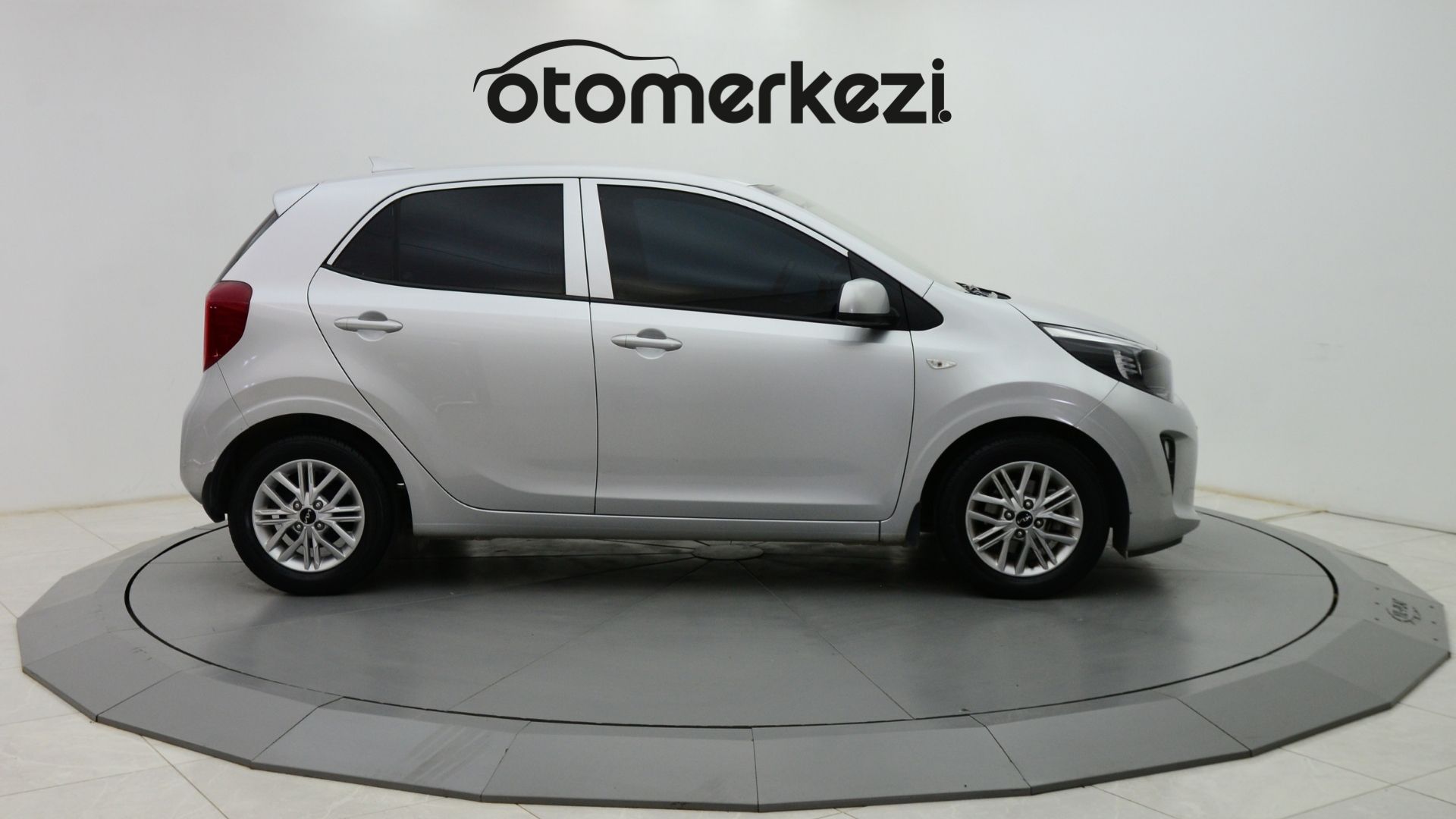 KIA PICANTO 11