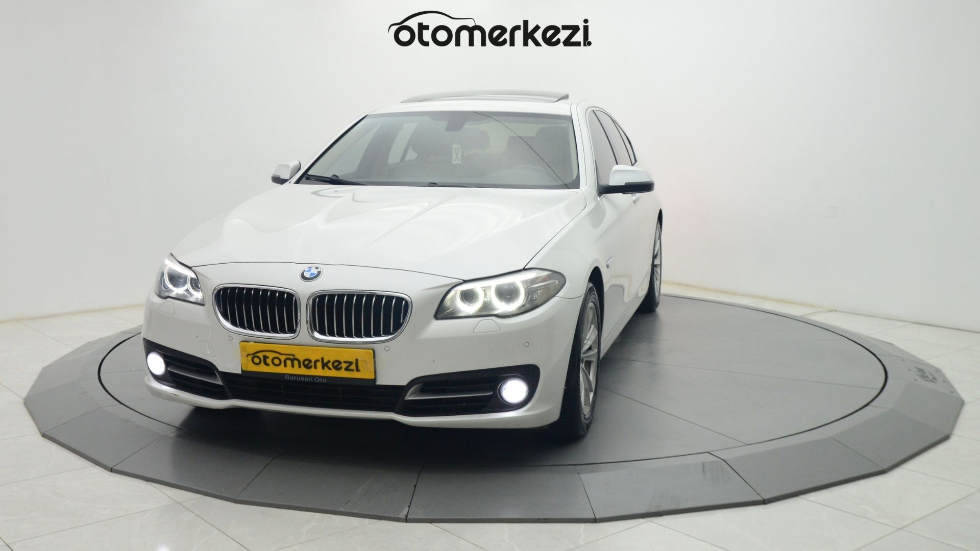 BMW 520i 10