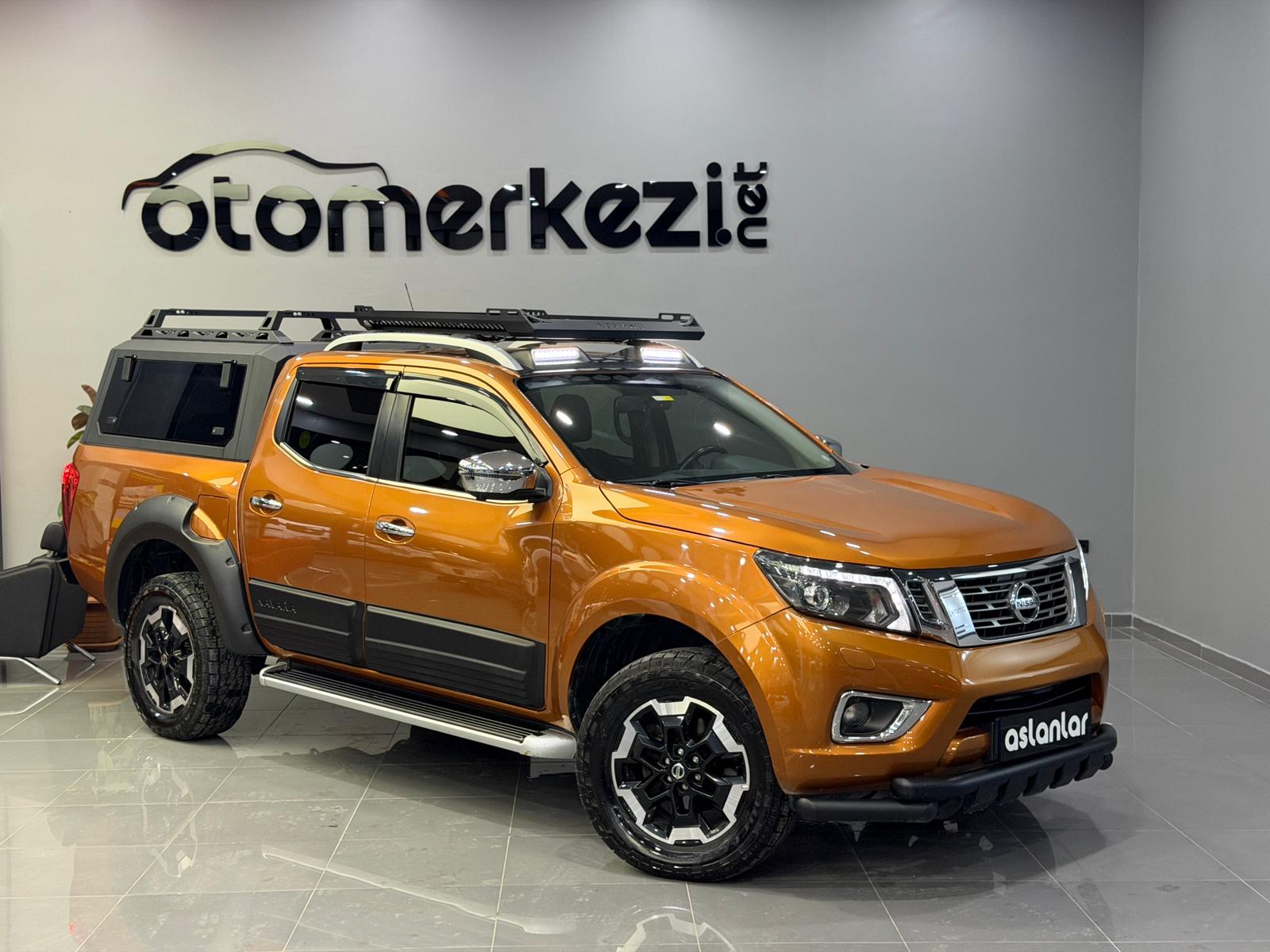 NISSAN NAVARA 6
