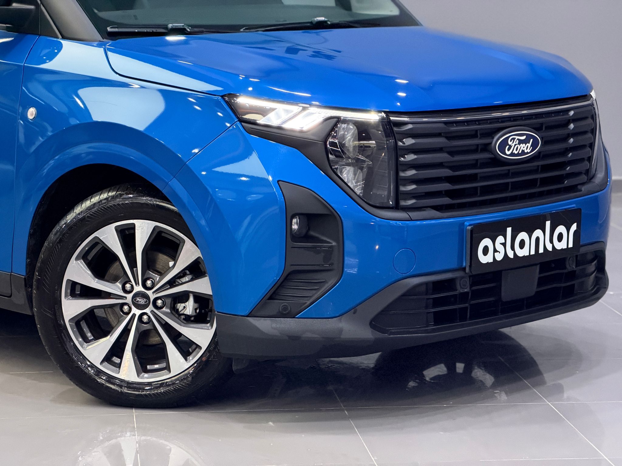 FORD TOURNEOCONNECTKOMBI 14