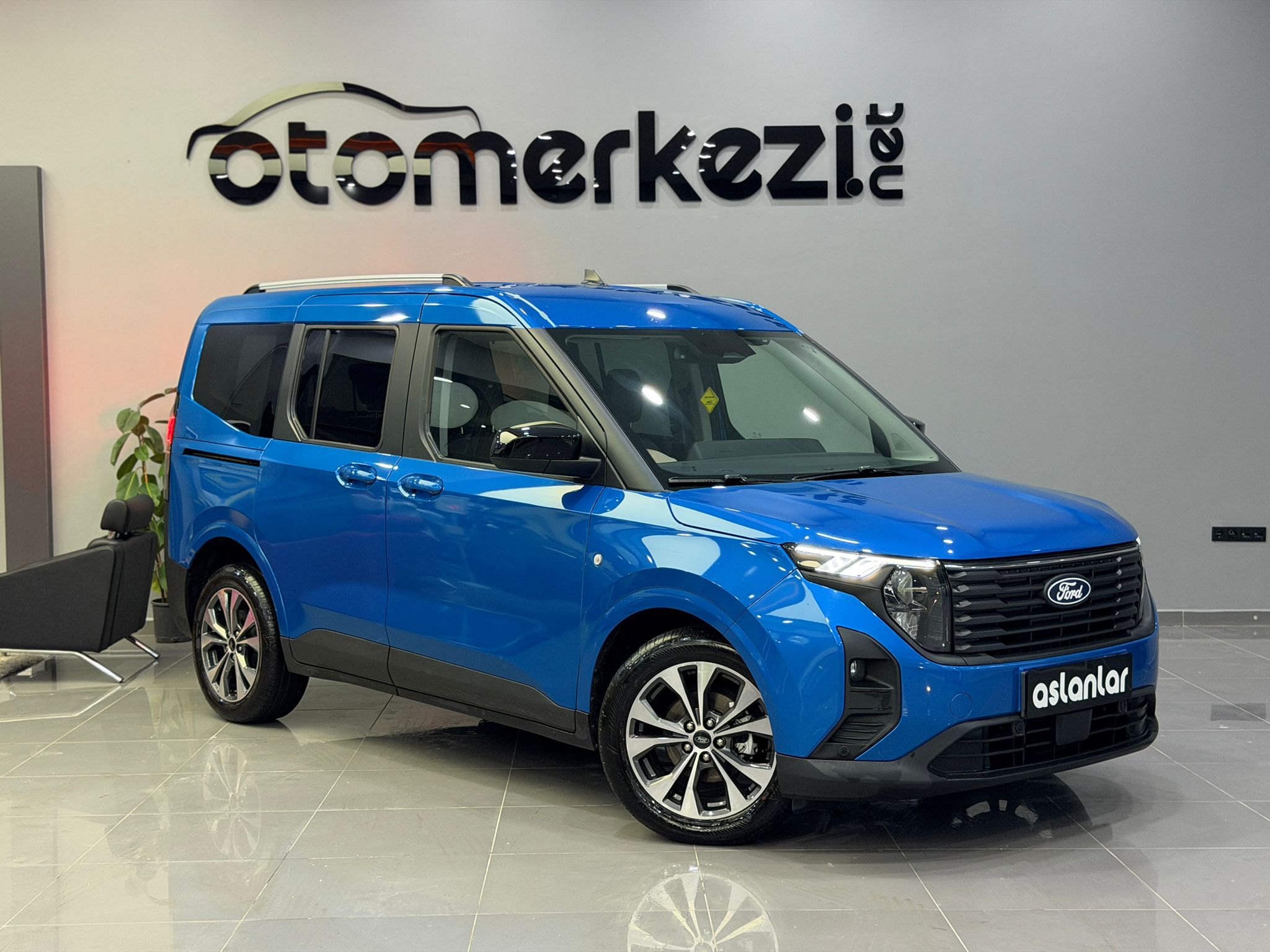 FORD TOURNEOCONNECTKOMBI 22