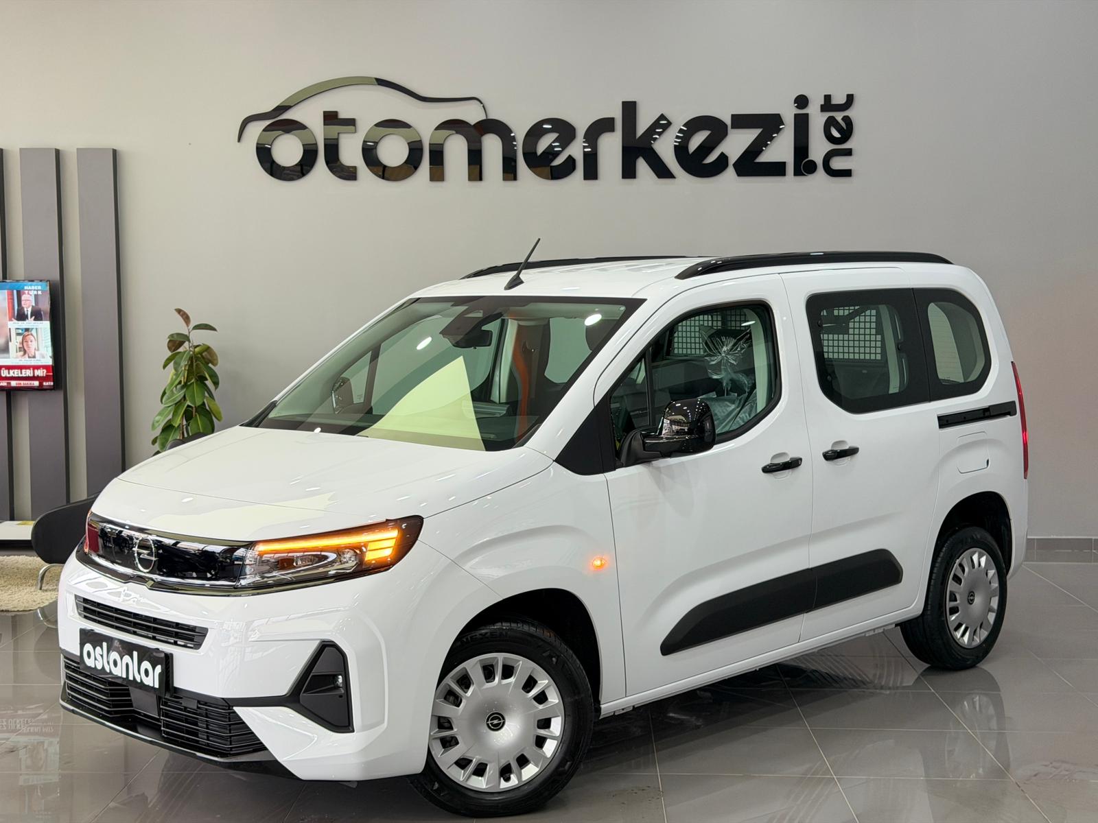 OPEL COMBO 4