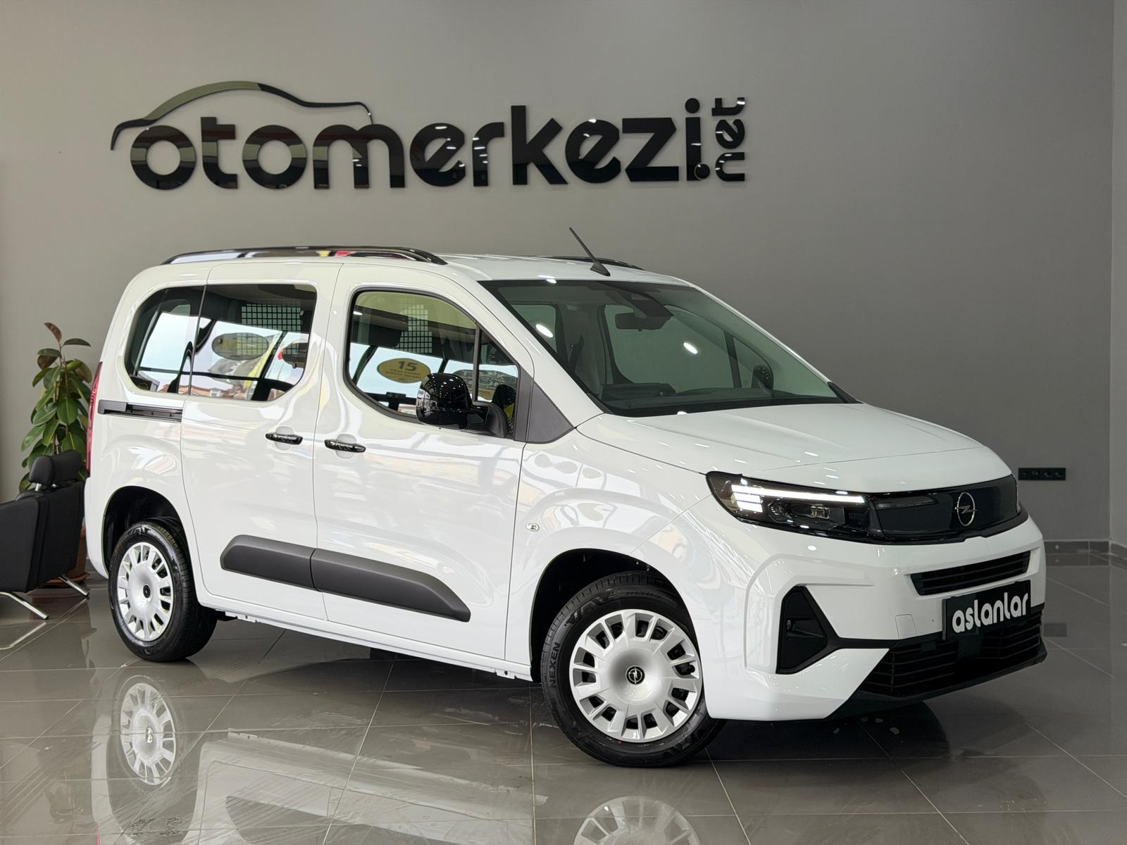OPEL COMBO 6