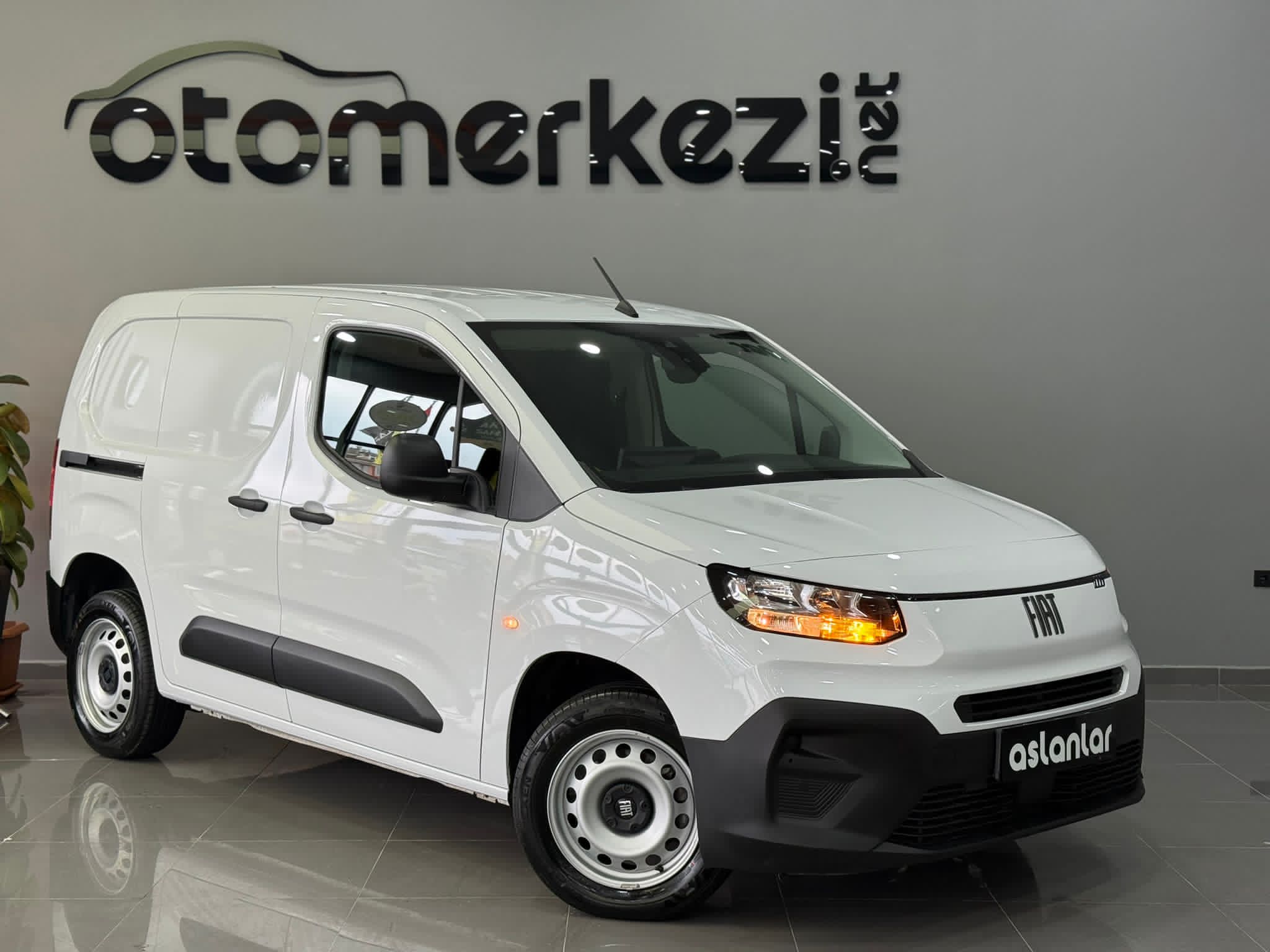 FIAT DOBLO 23