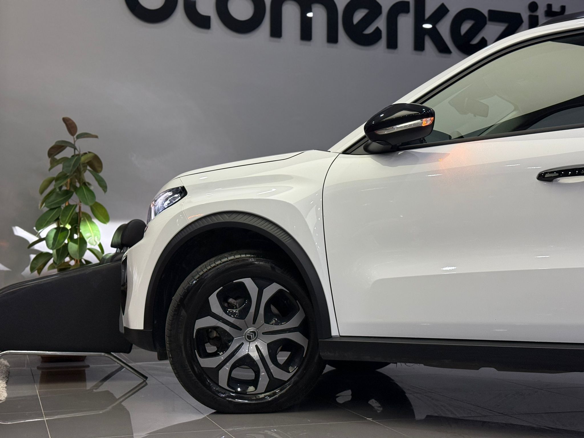CITROEN C3AIRCROSSSHINE 10