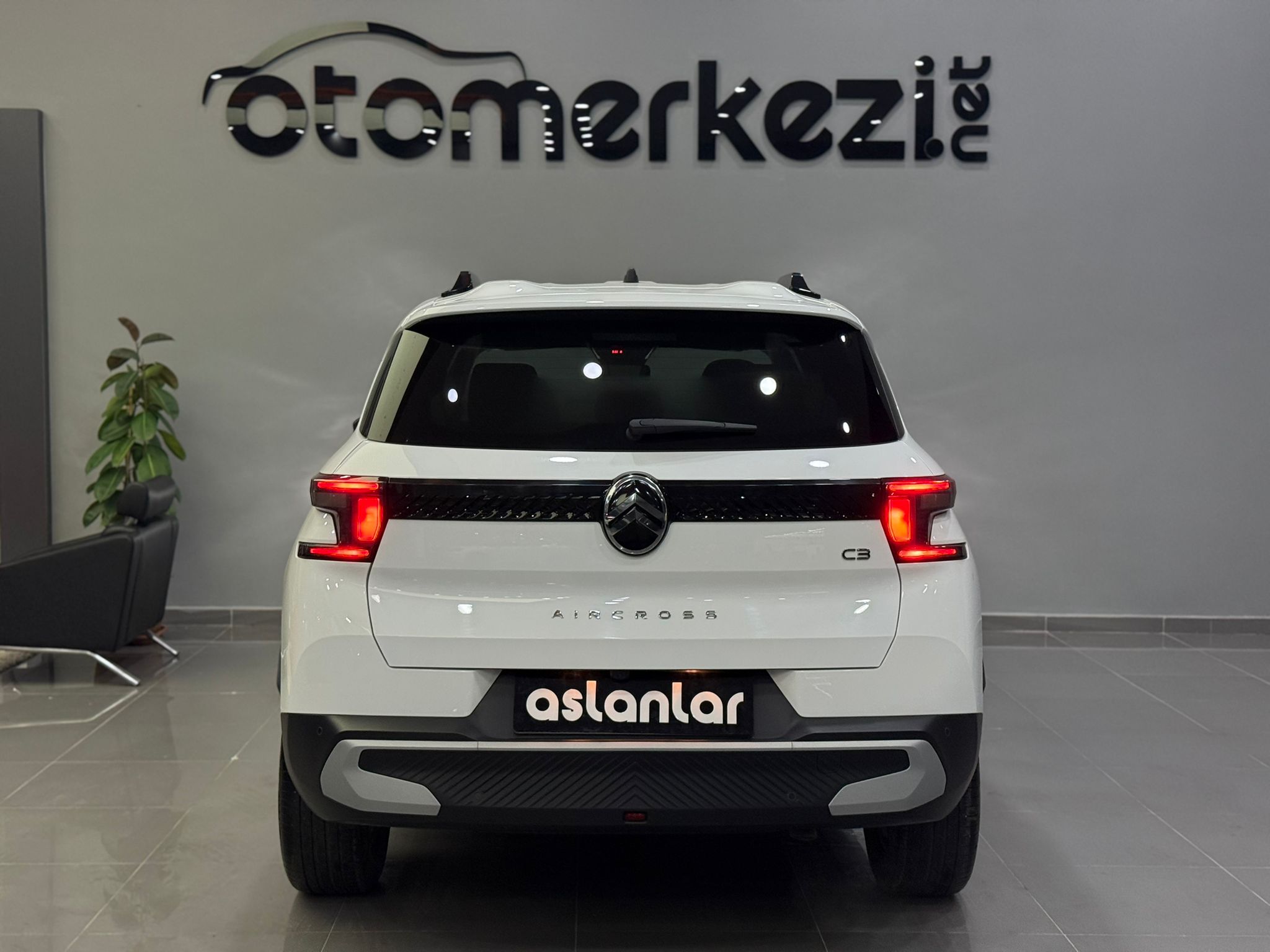 CITROEN C3AIRCROSSSHINE 13