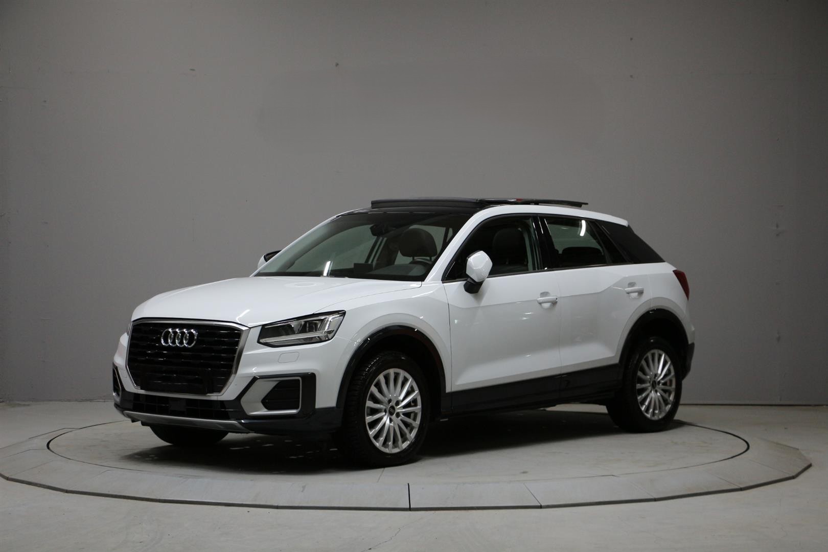 AUDI Q2 1