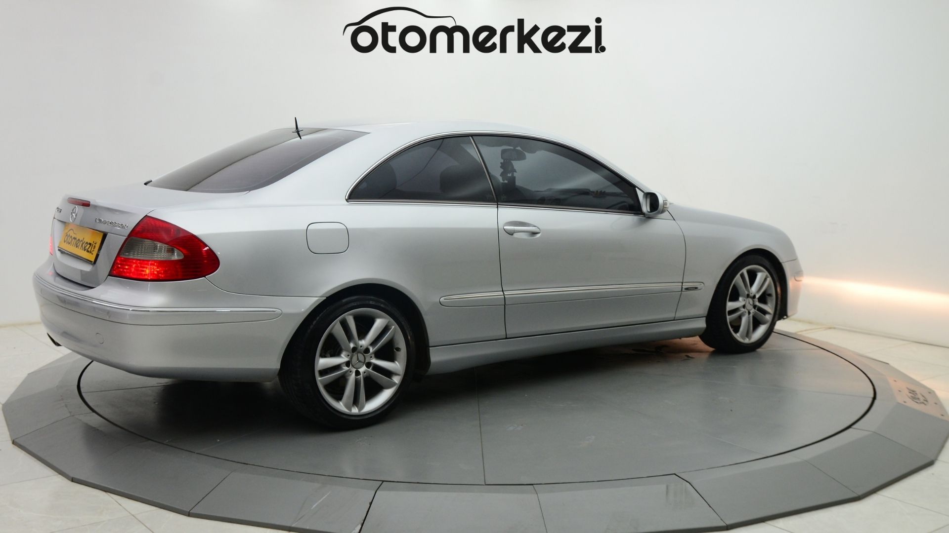 MERCEDES CLK 4
