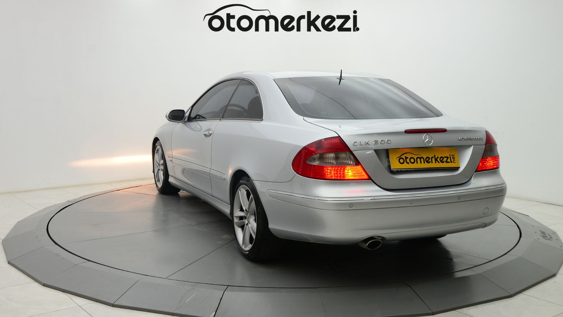 MERCEDES CLK 8