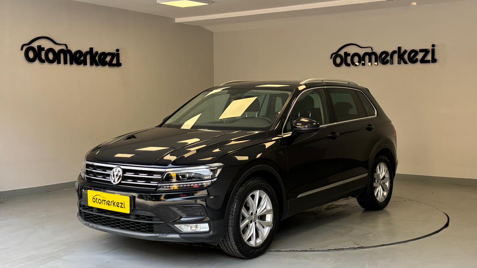 VOLKSWAGEN TIGUAN 1