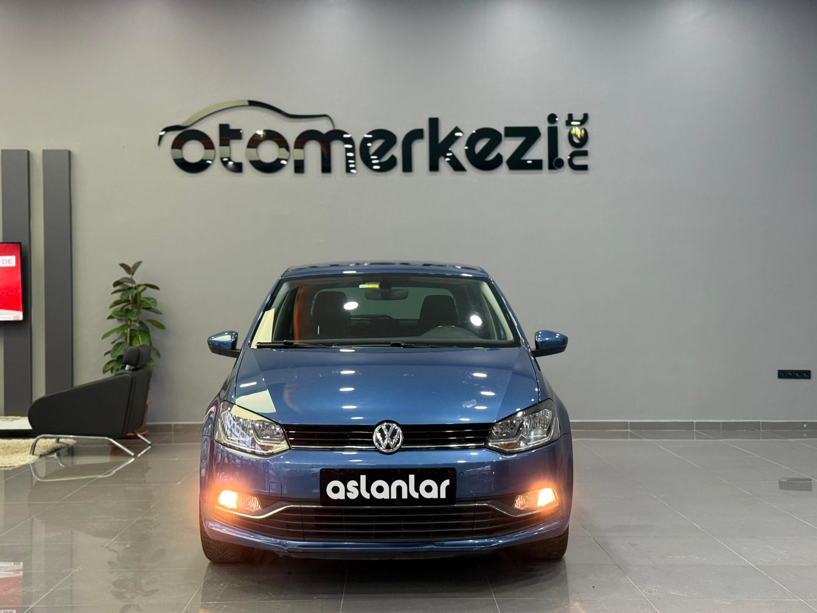 VOLKSWAGEN POLO 18