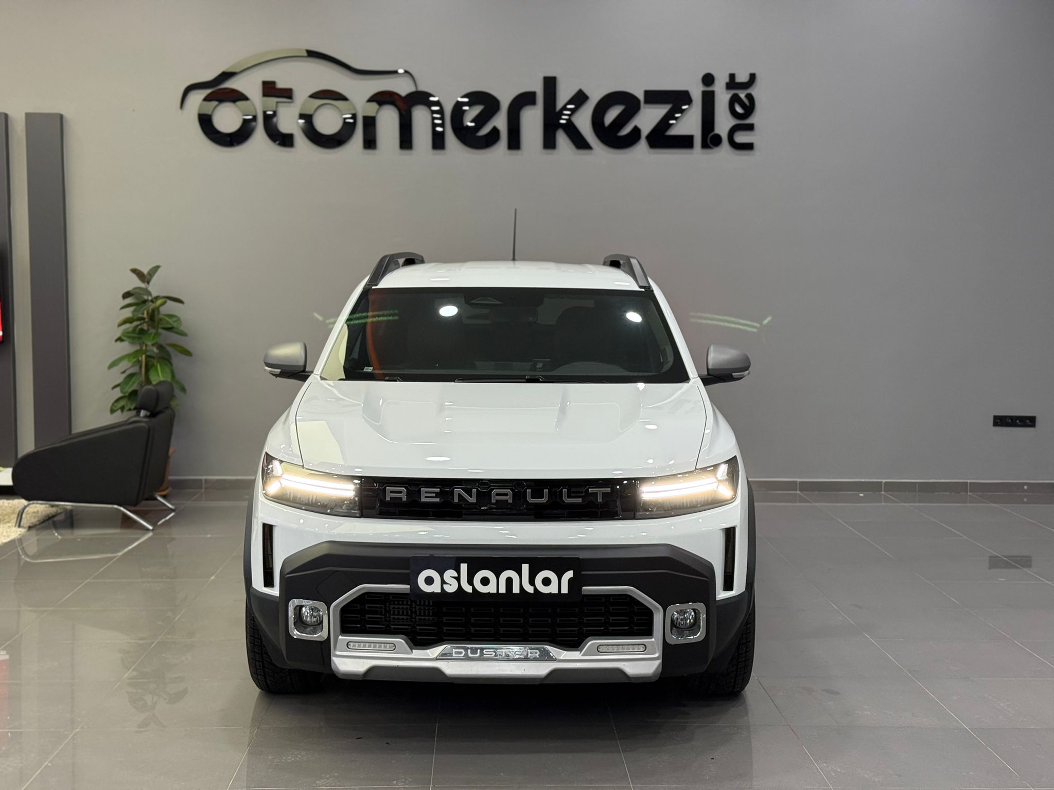 RENAULT DUSTER 3