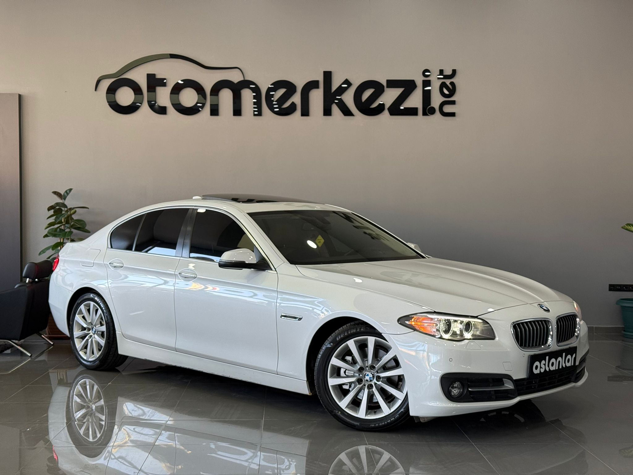 BMW 520i 25