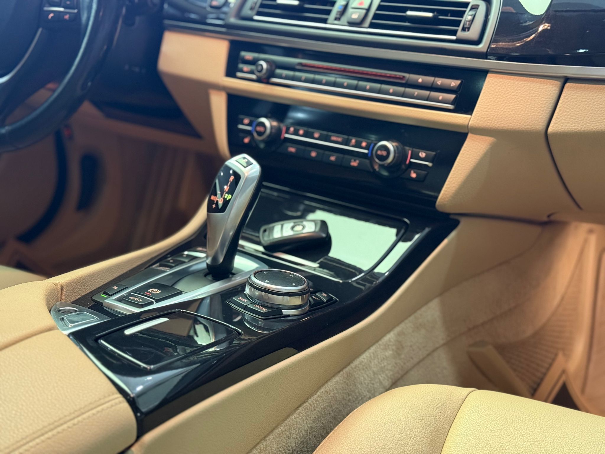 BMW 520i 28