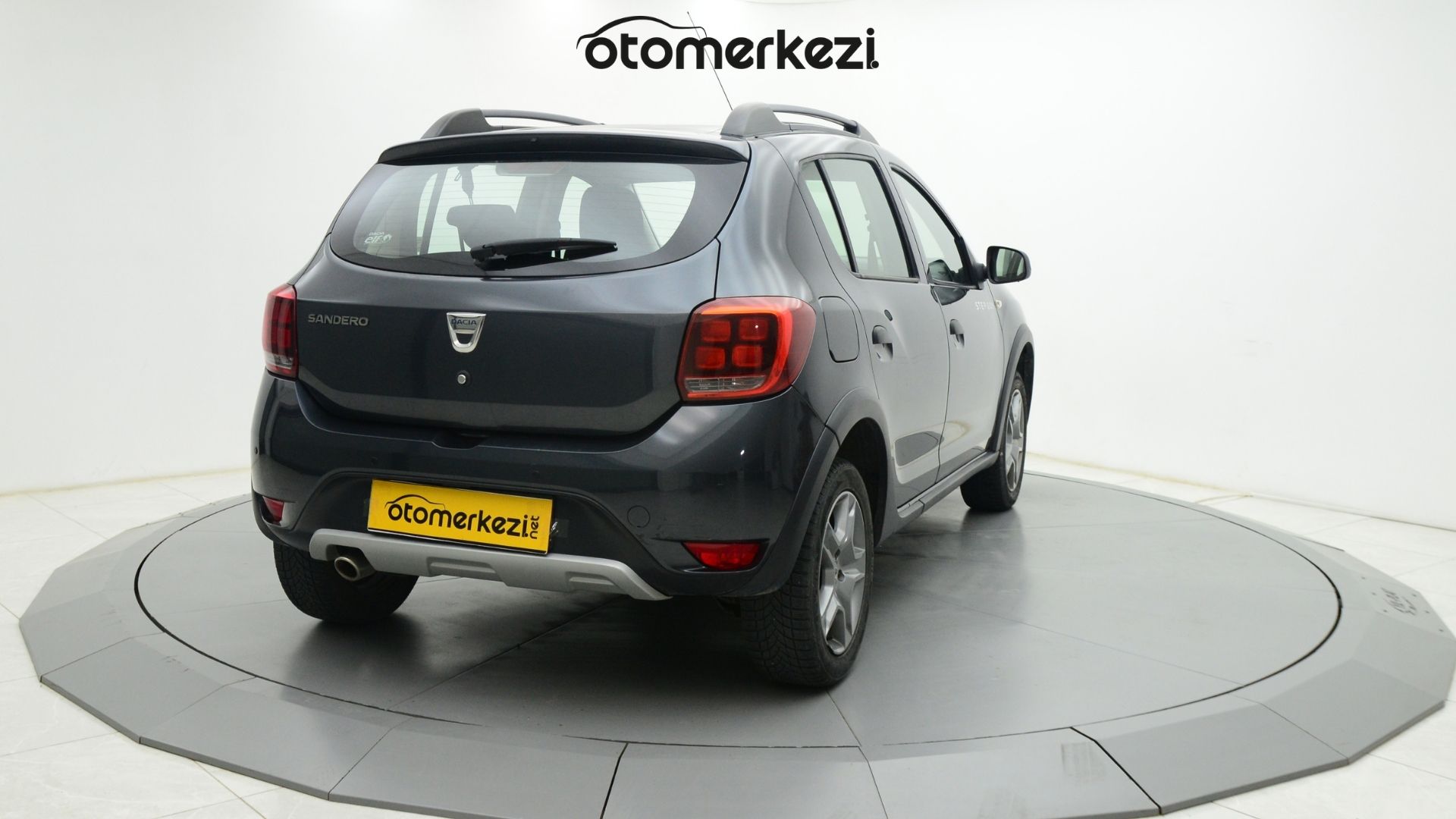 DACIA SANDERO 9