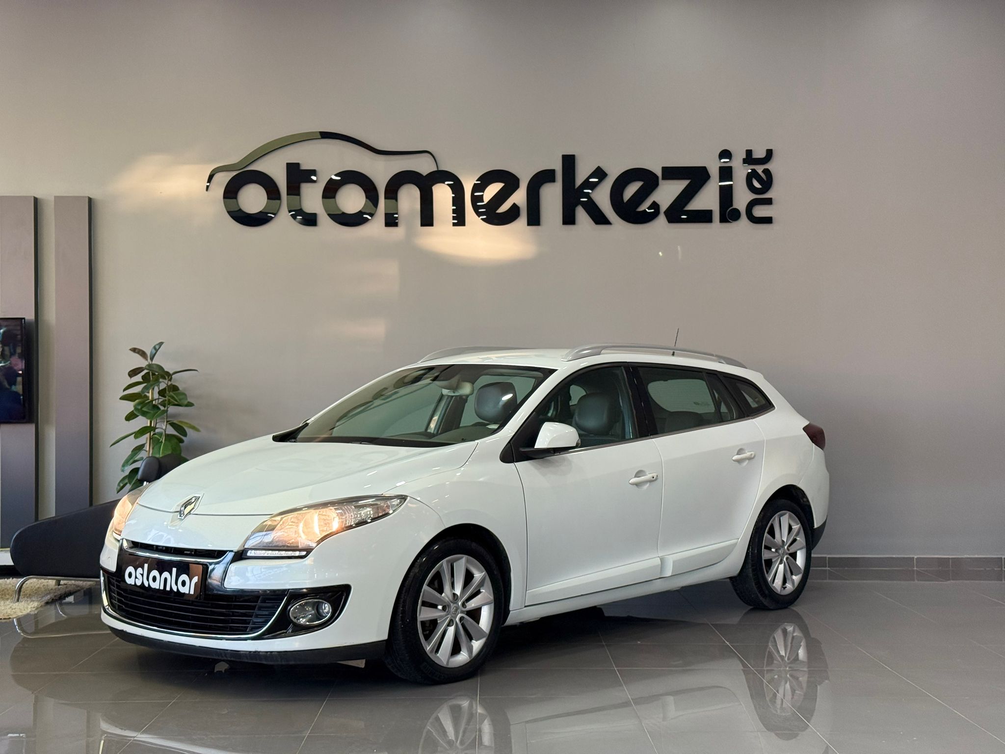 RENAULT MEGANE 30