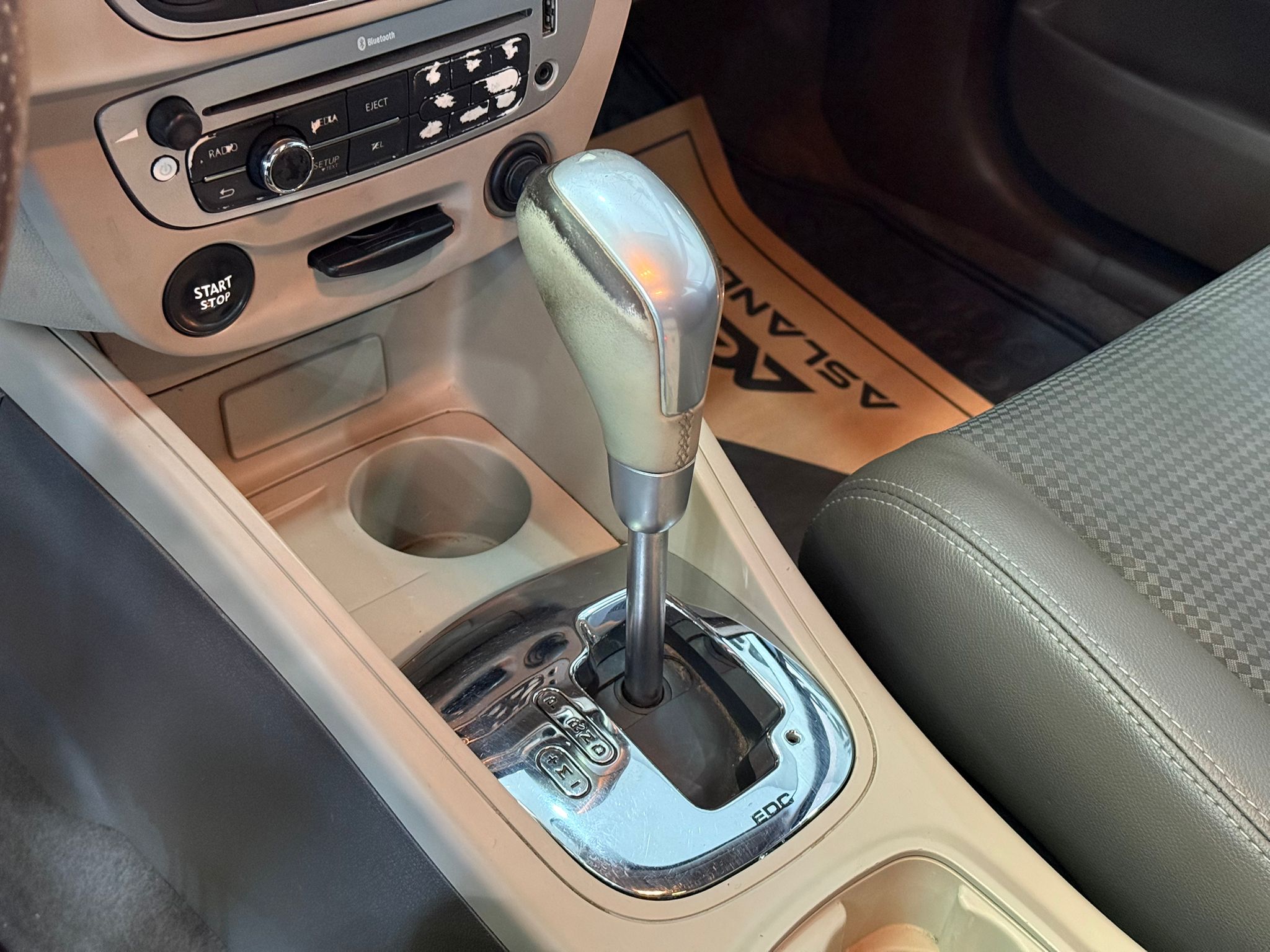 RENAULT MEGANE 31