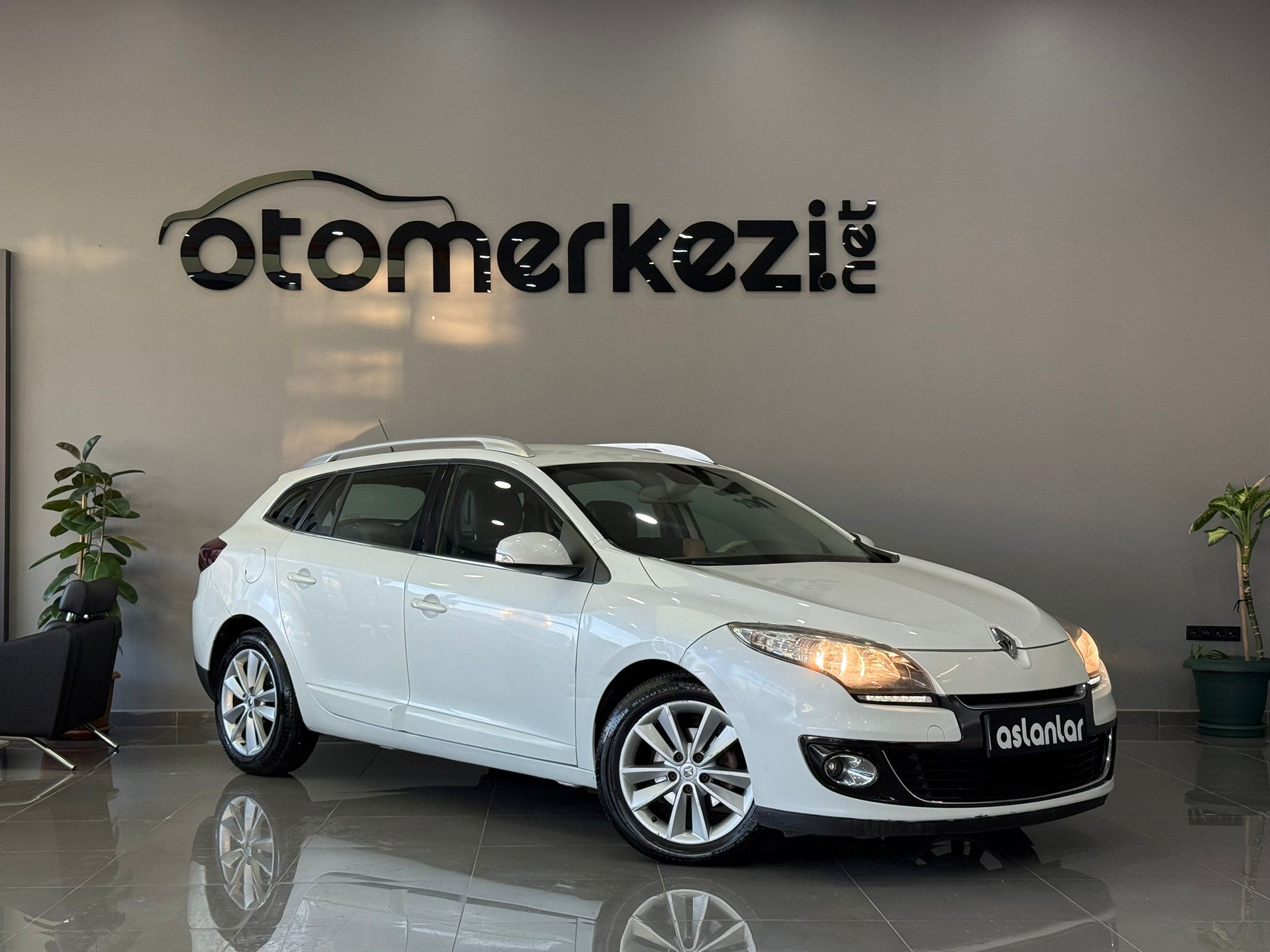 RENAULT MEGANE 33