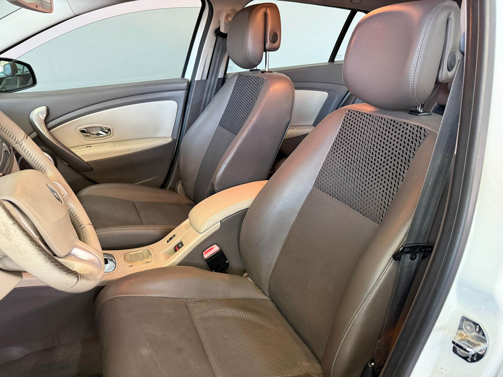 RENAULT MEGANE 42