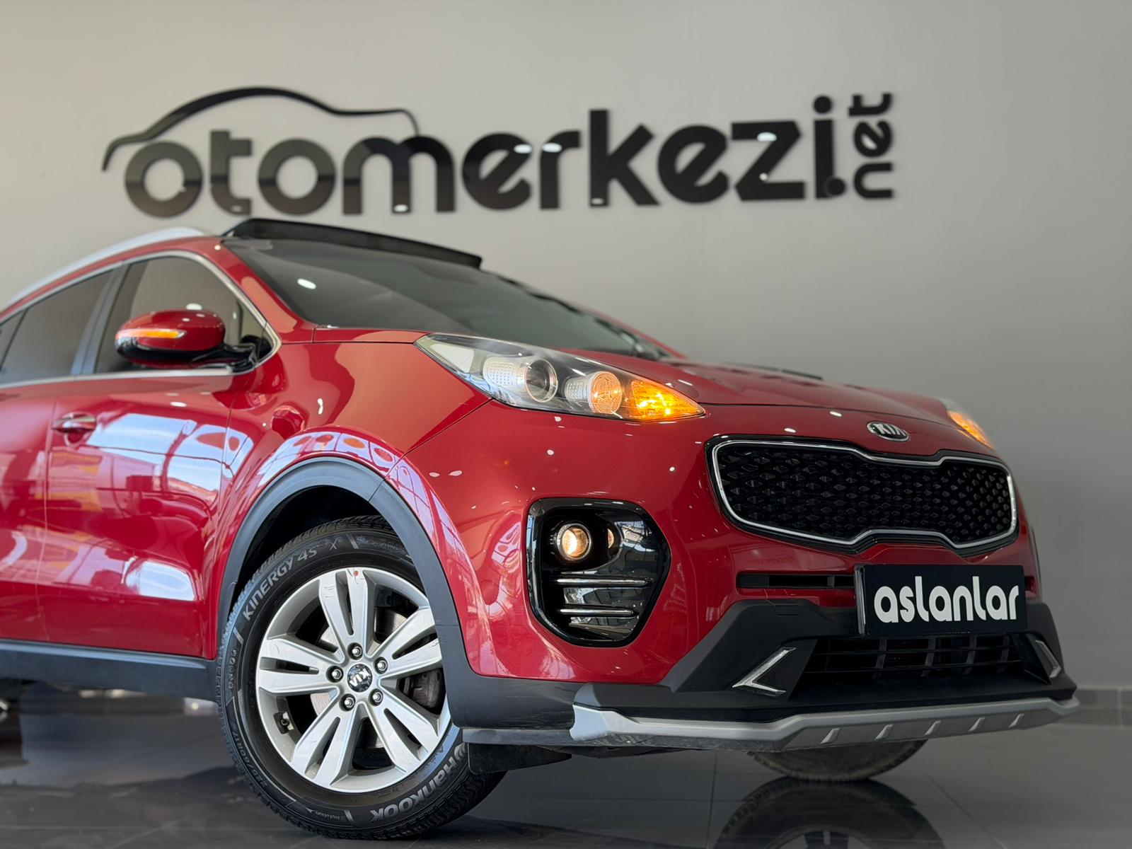KIA SPORTAGE 6