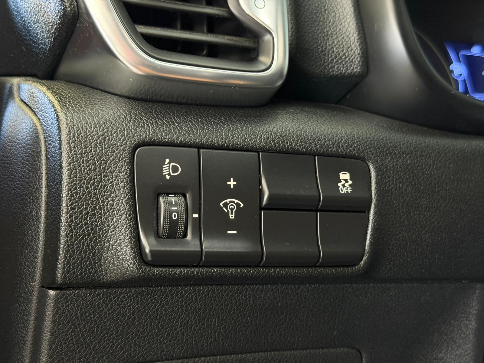 KIA SPORTAGE 17