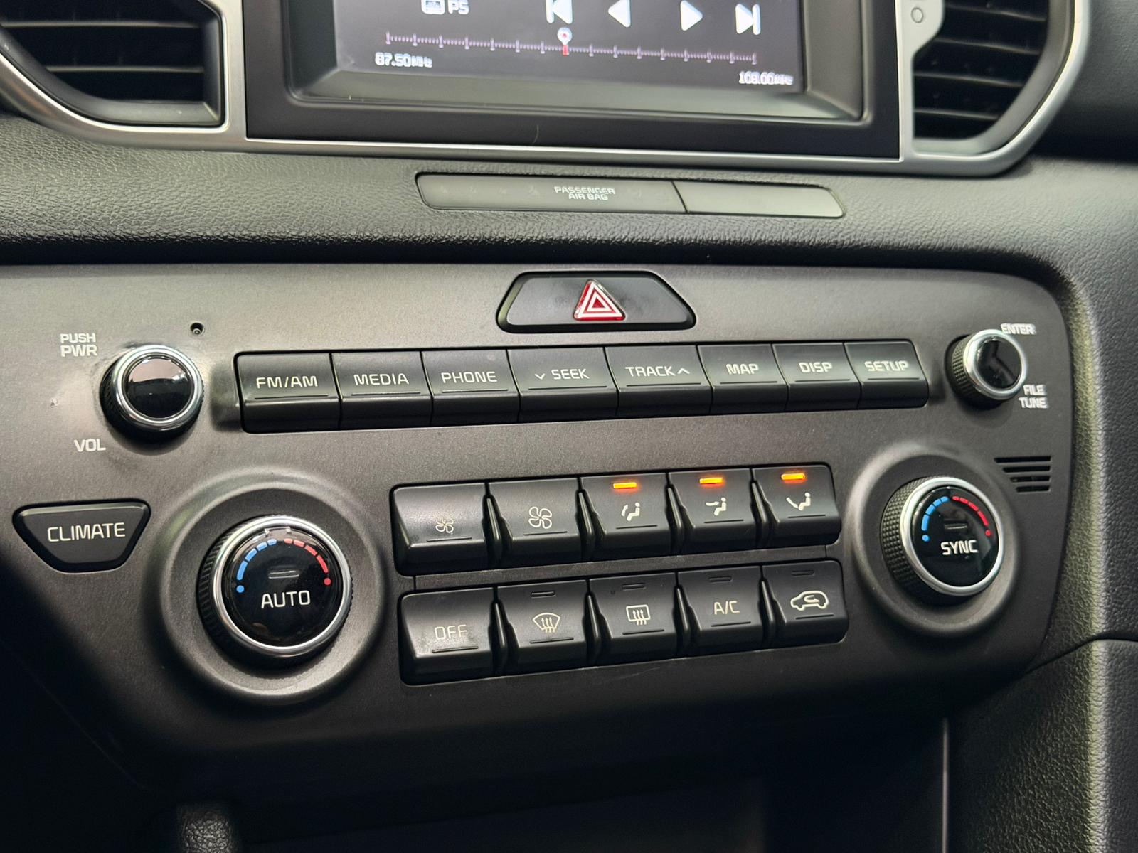 KIA SPORTAGE 24