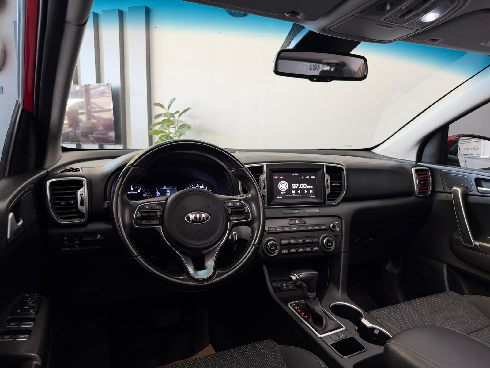 KIA SPORTAGE 26