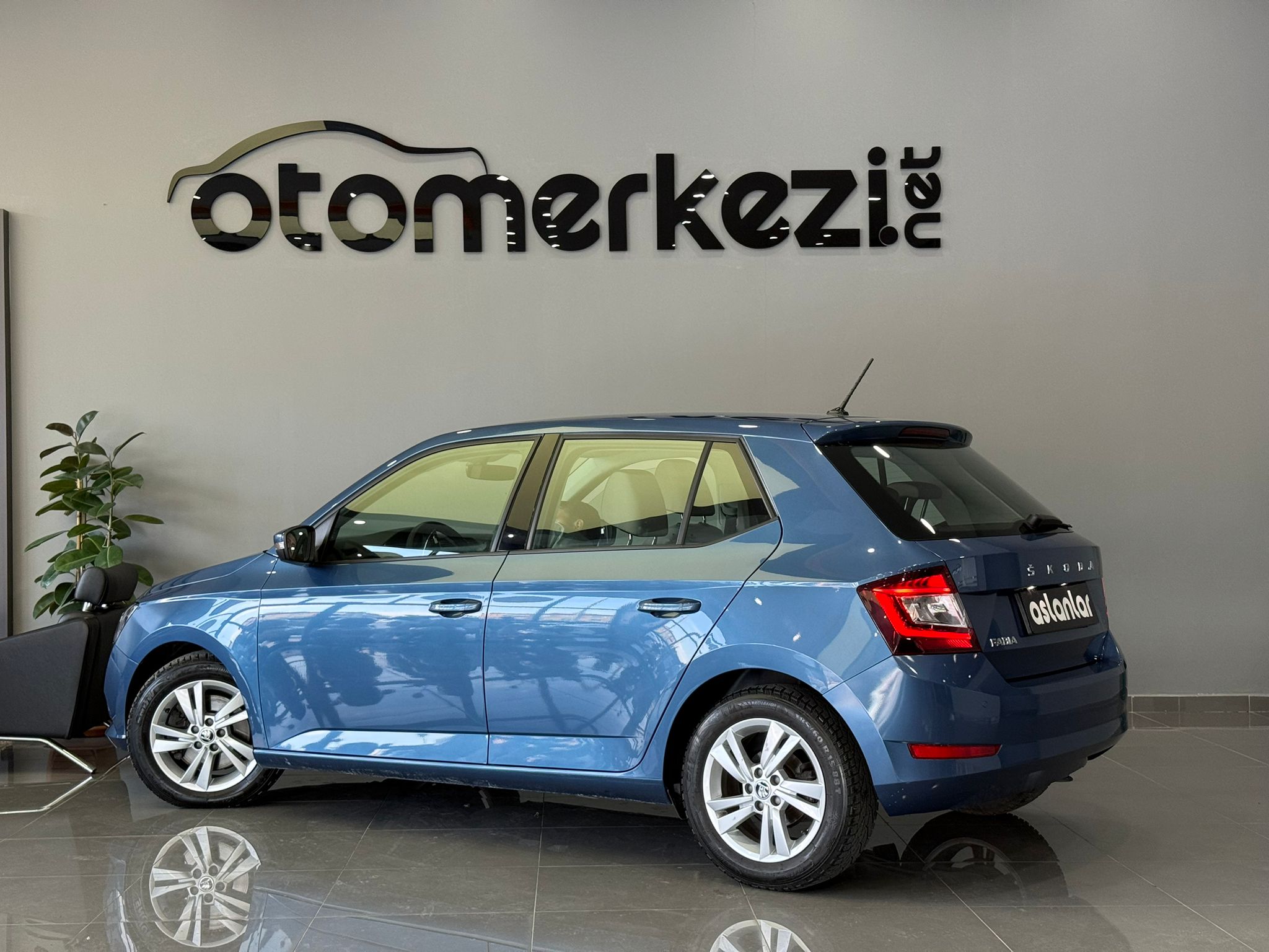 SKODA FABIA 10