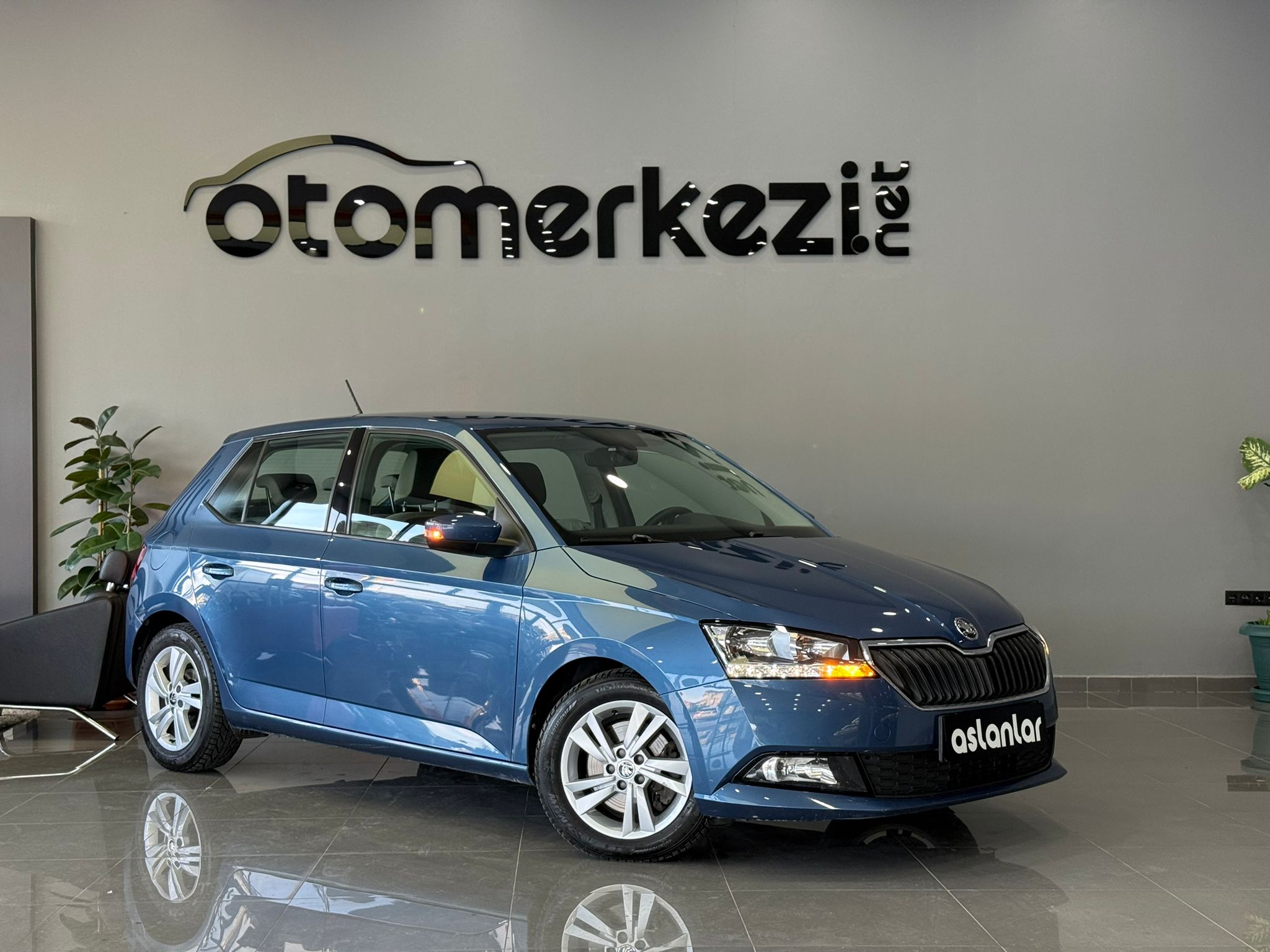SKODA FABIA 25