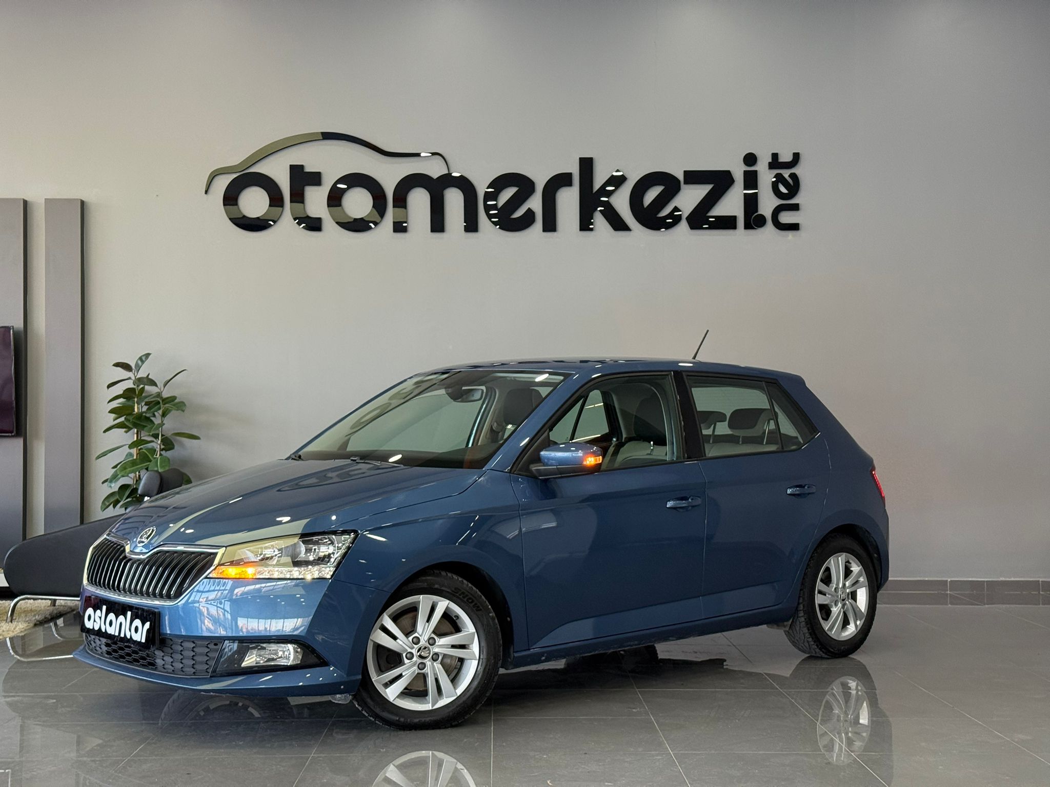 SKODA FABIA 28