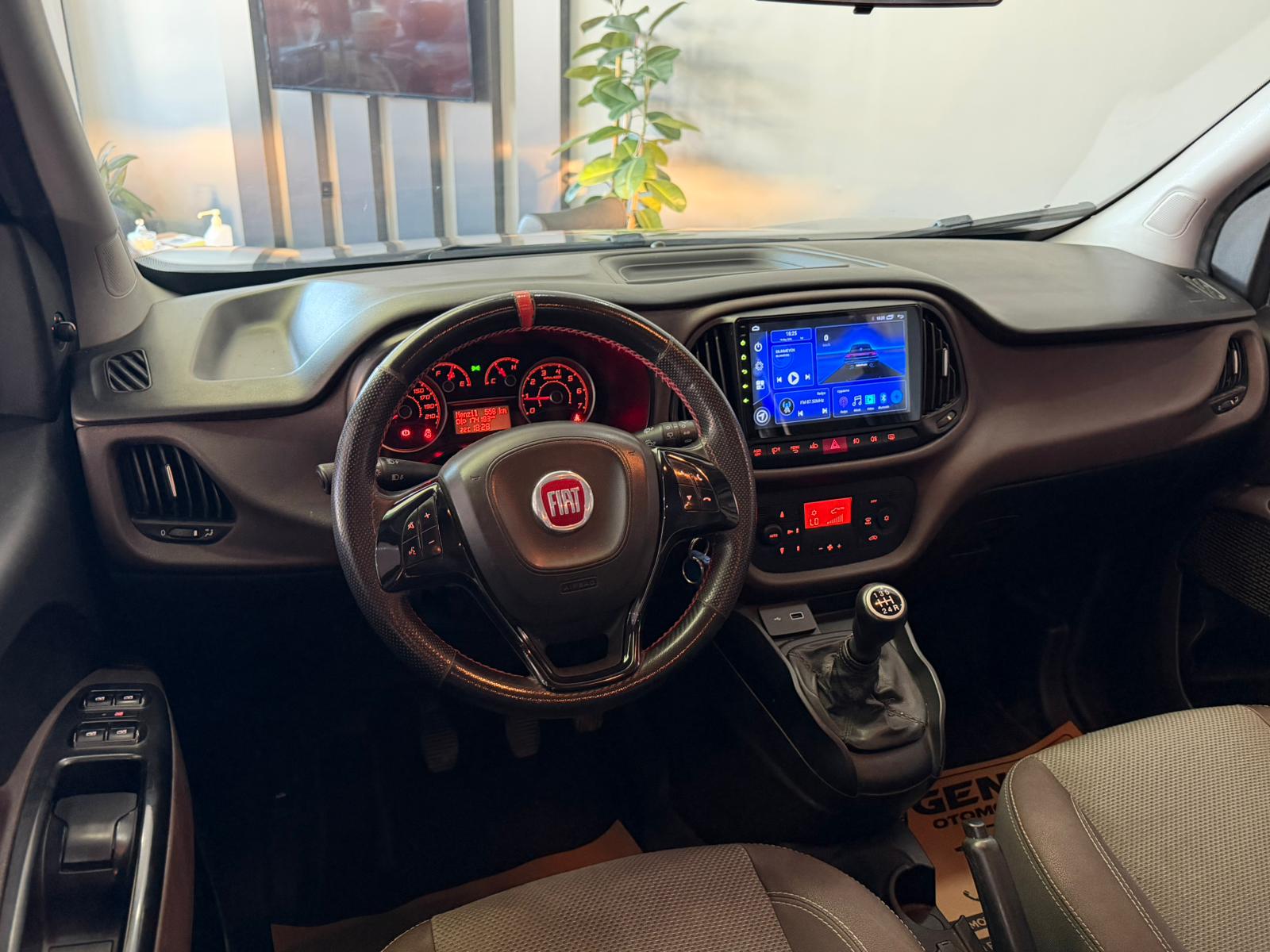 FIAT DOBLO 12
