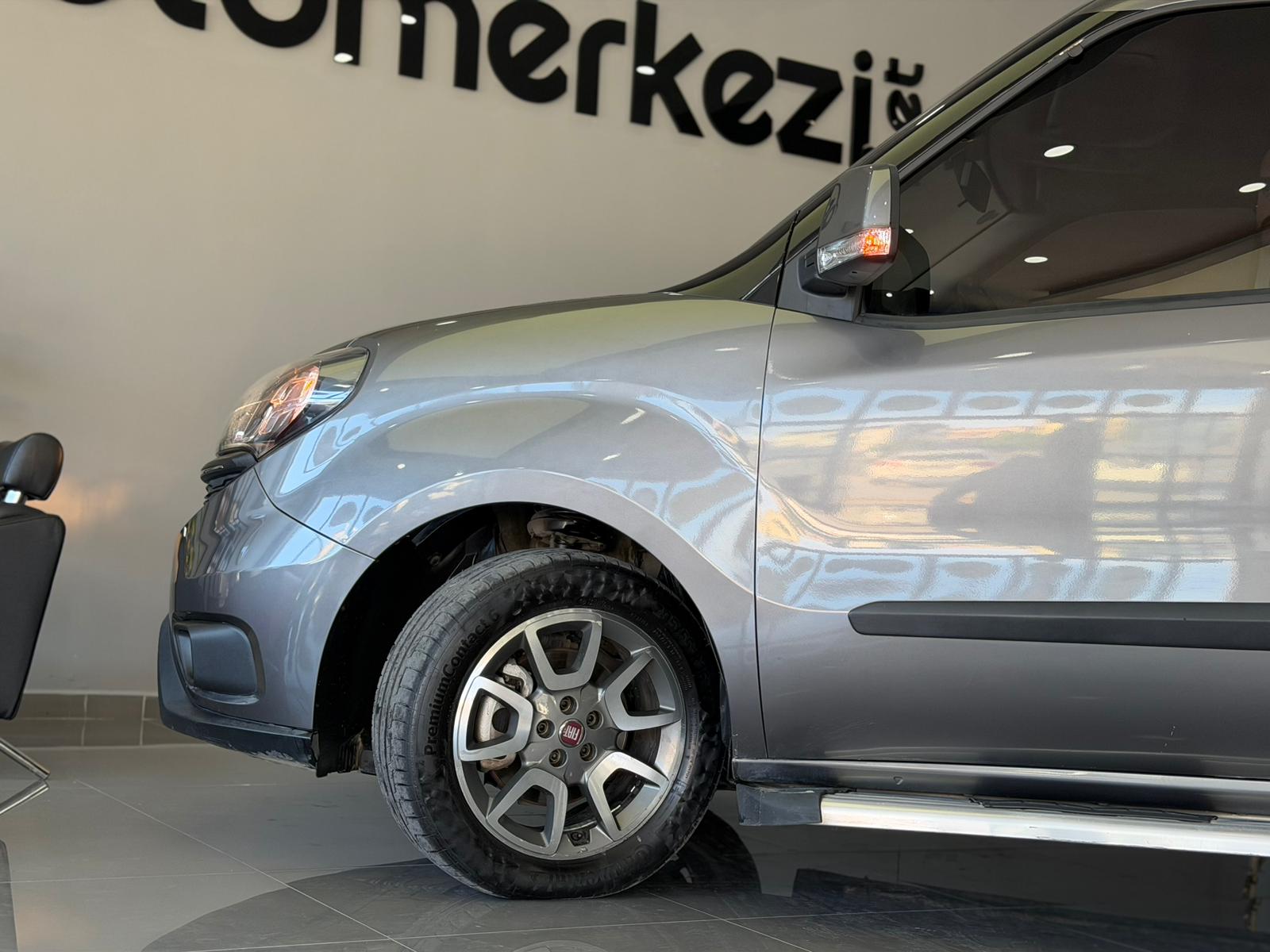 FIAT DOBLO 23
