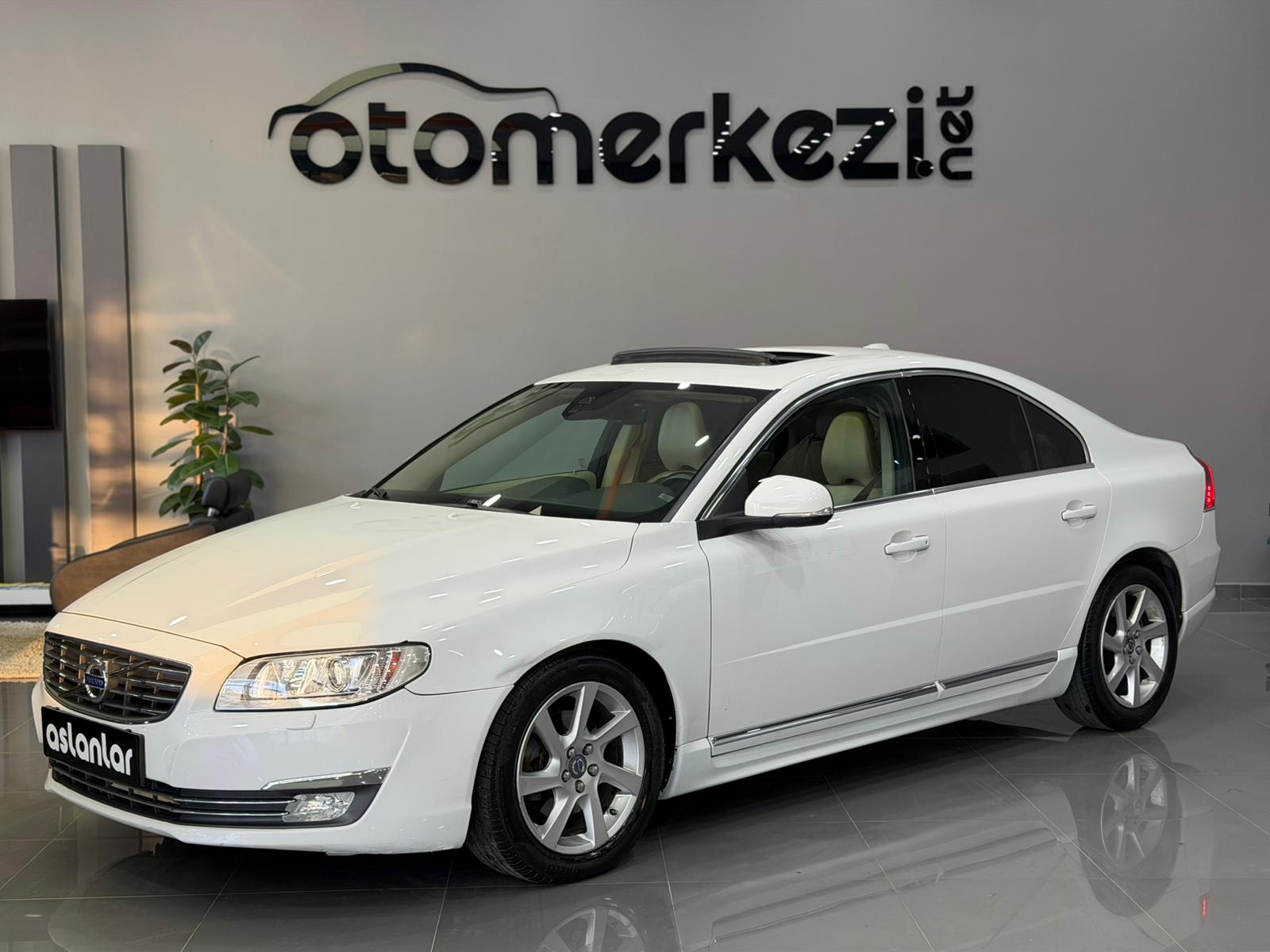 VOLVO S80 2
