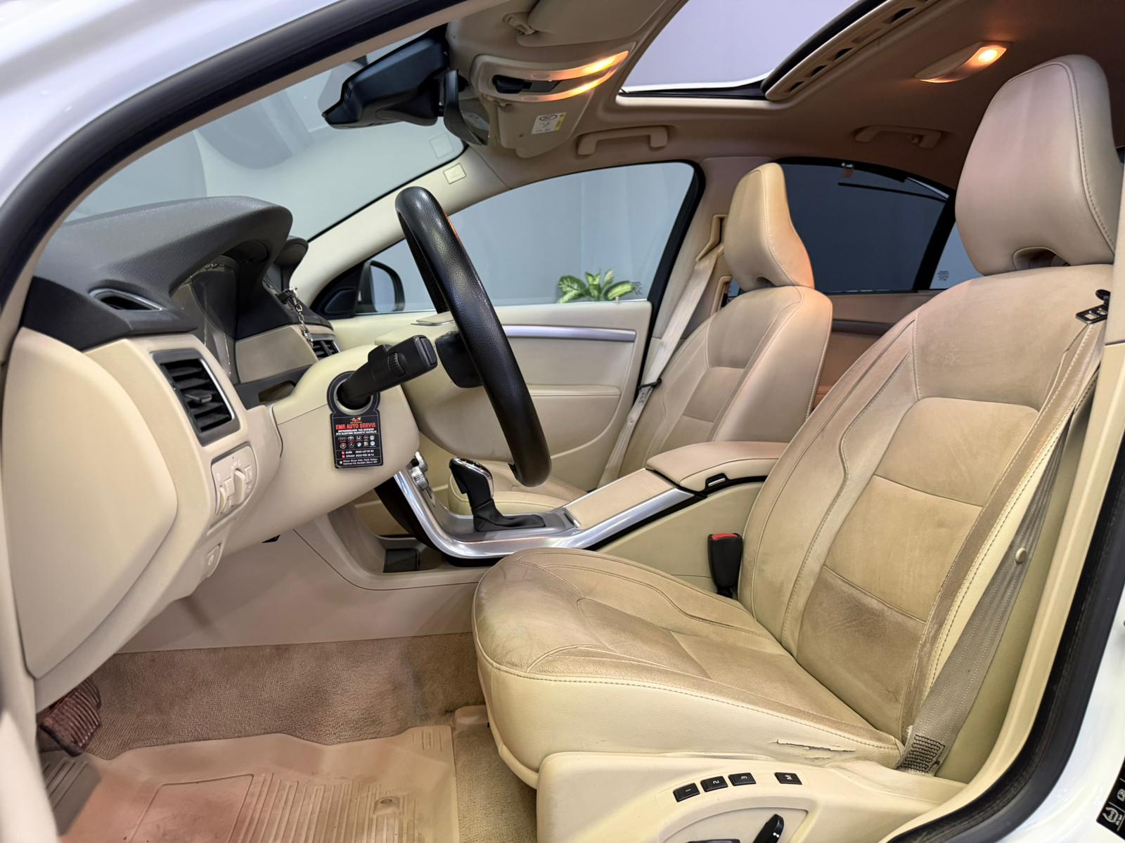 VOLVO S80 4