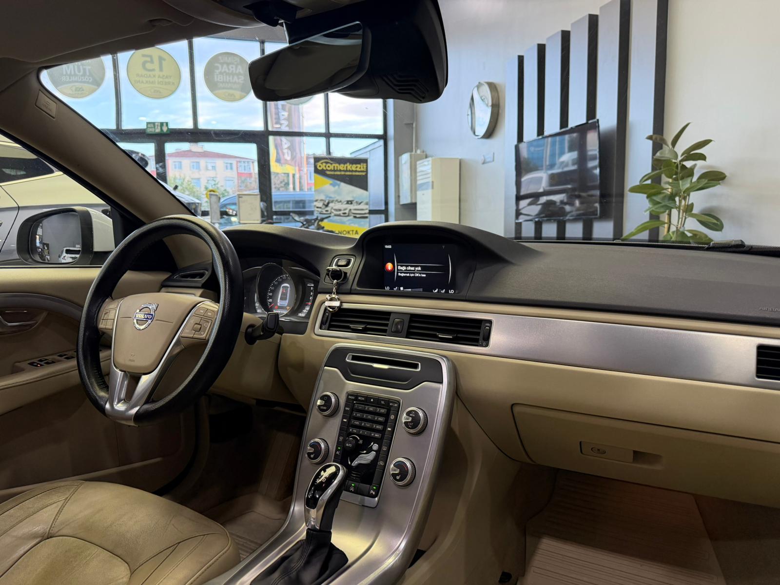 VOLVO S80 20