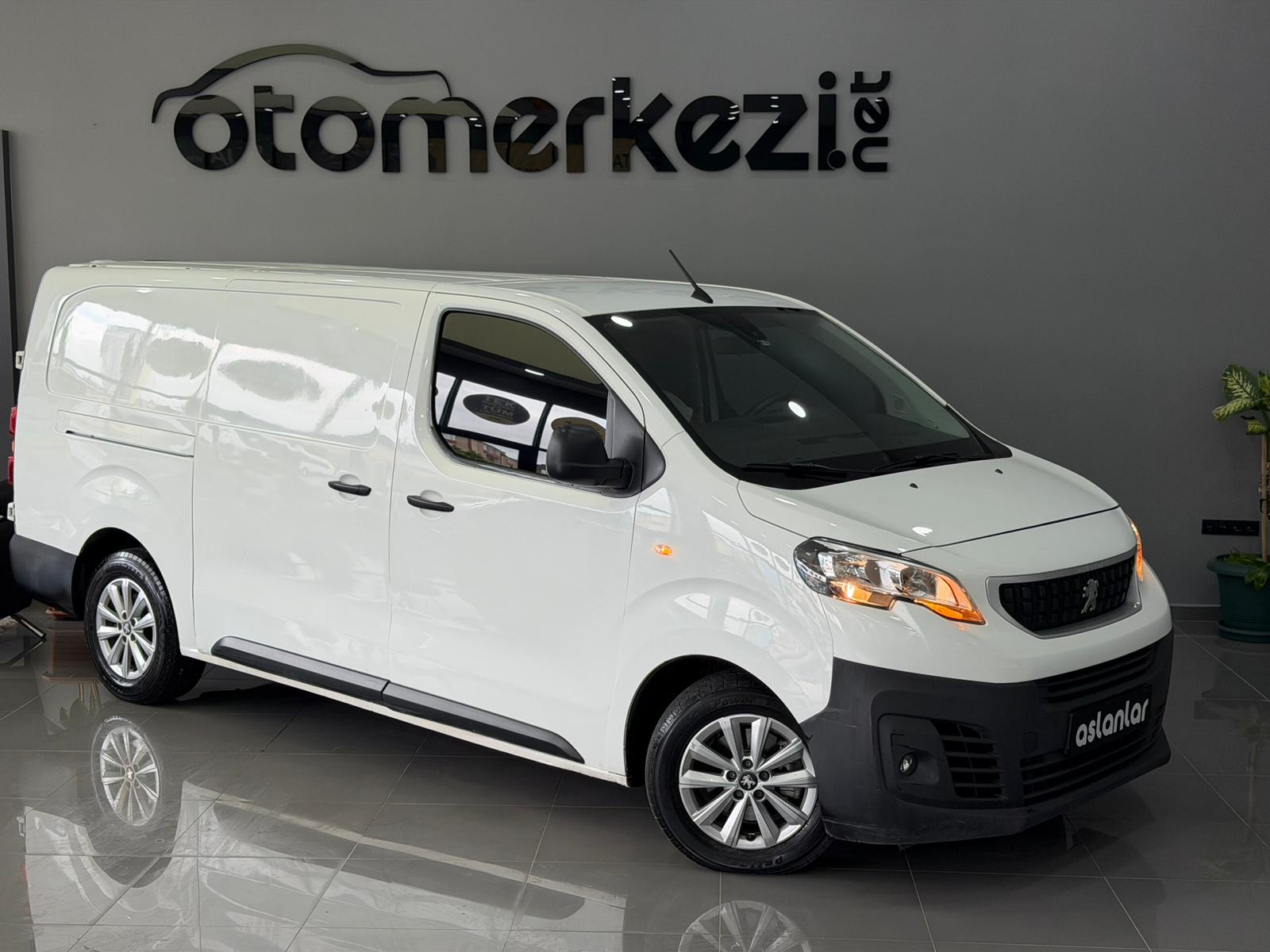 PEUGEOT EXPERT 21