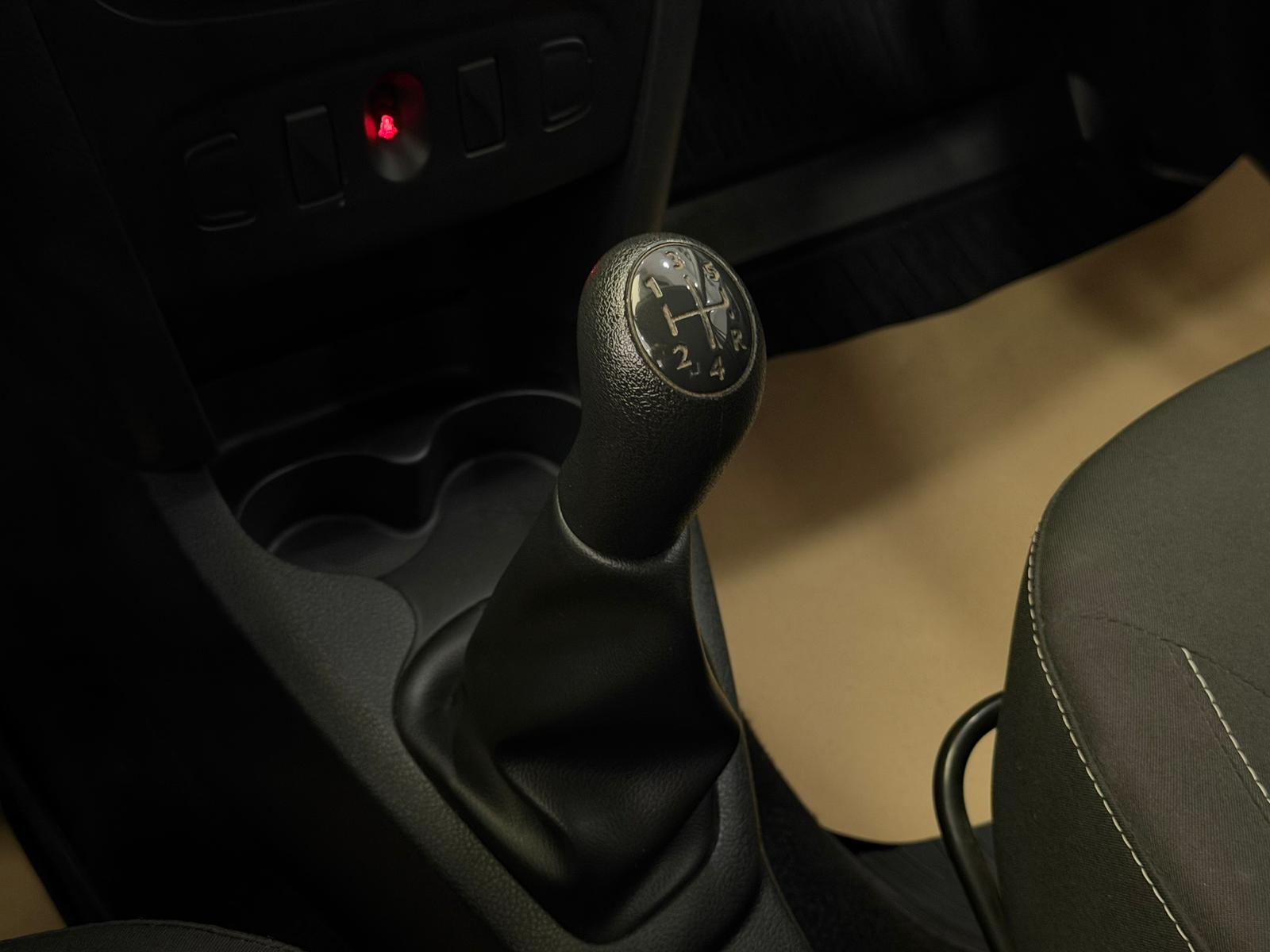 RENAULT SYMBOL 14