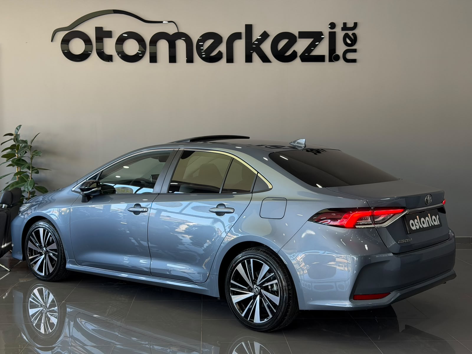 TOYOTA COROLLA 3