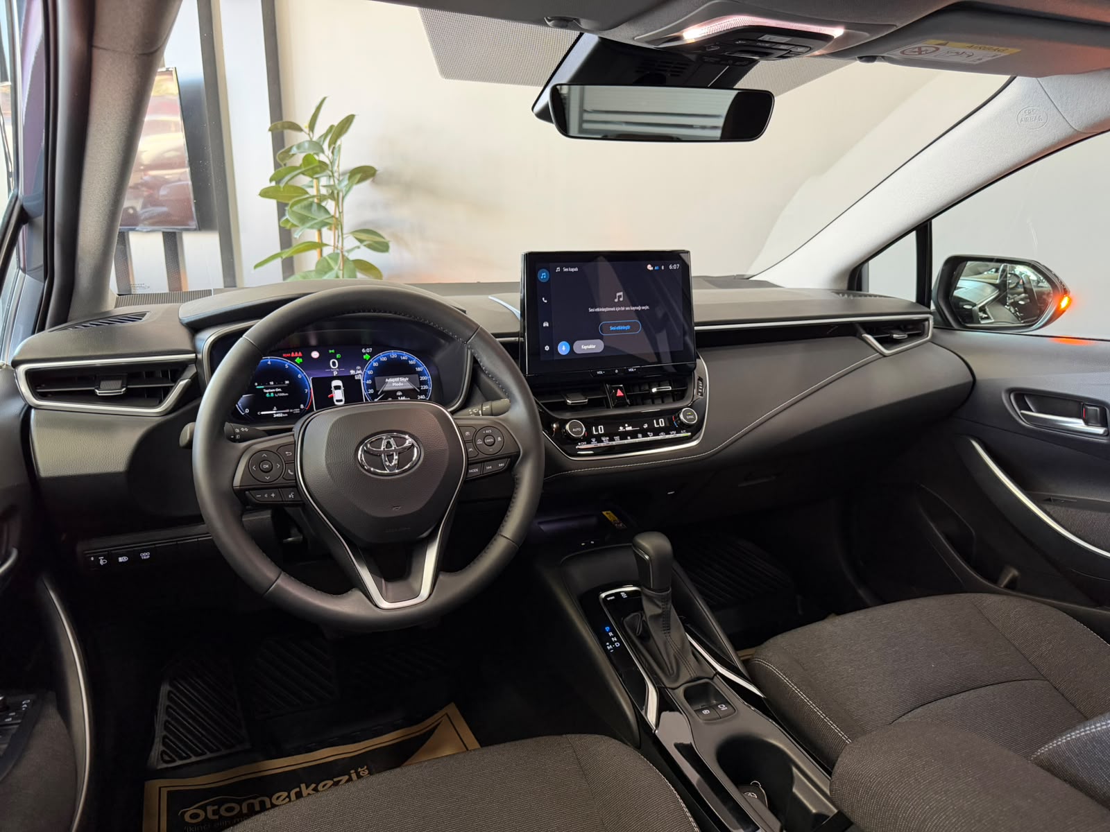 TOYOTA COROLLA 17